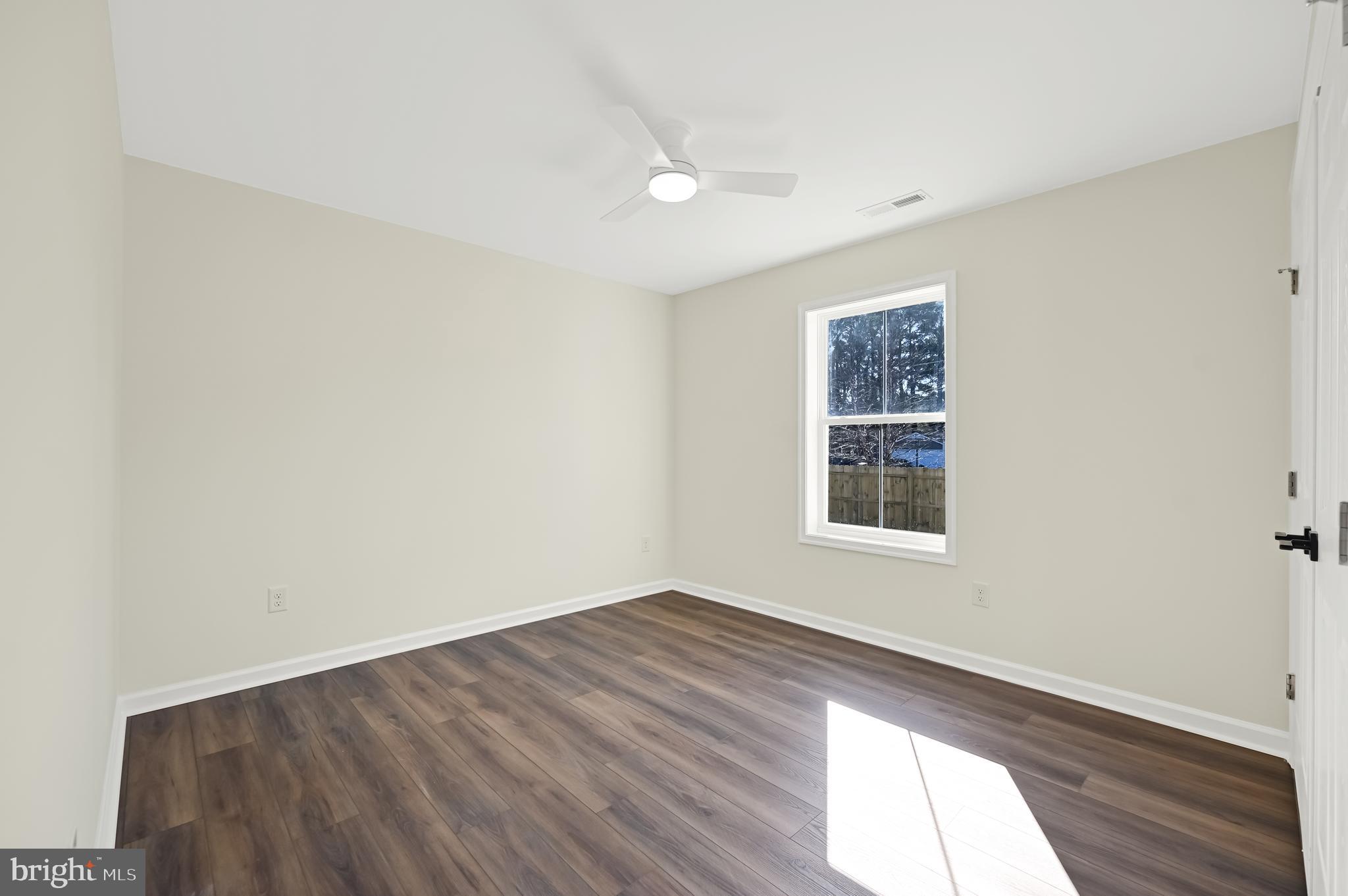 CEDAR POINT - Residential