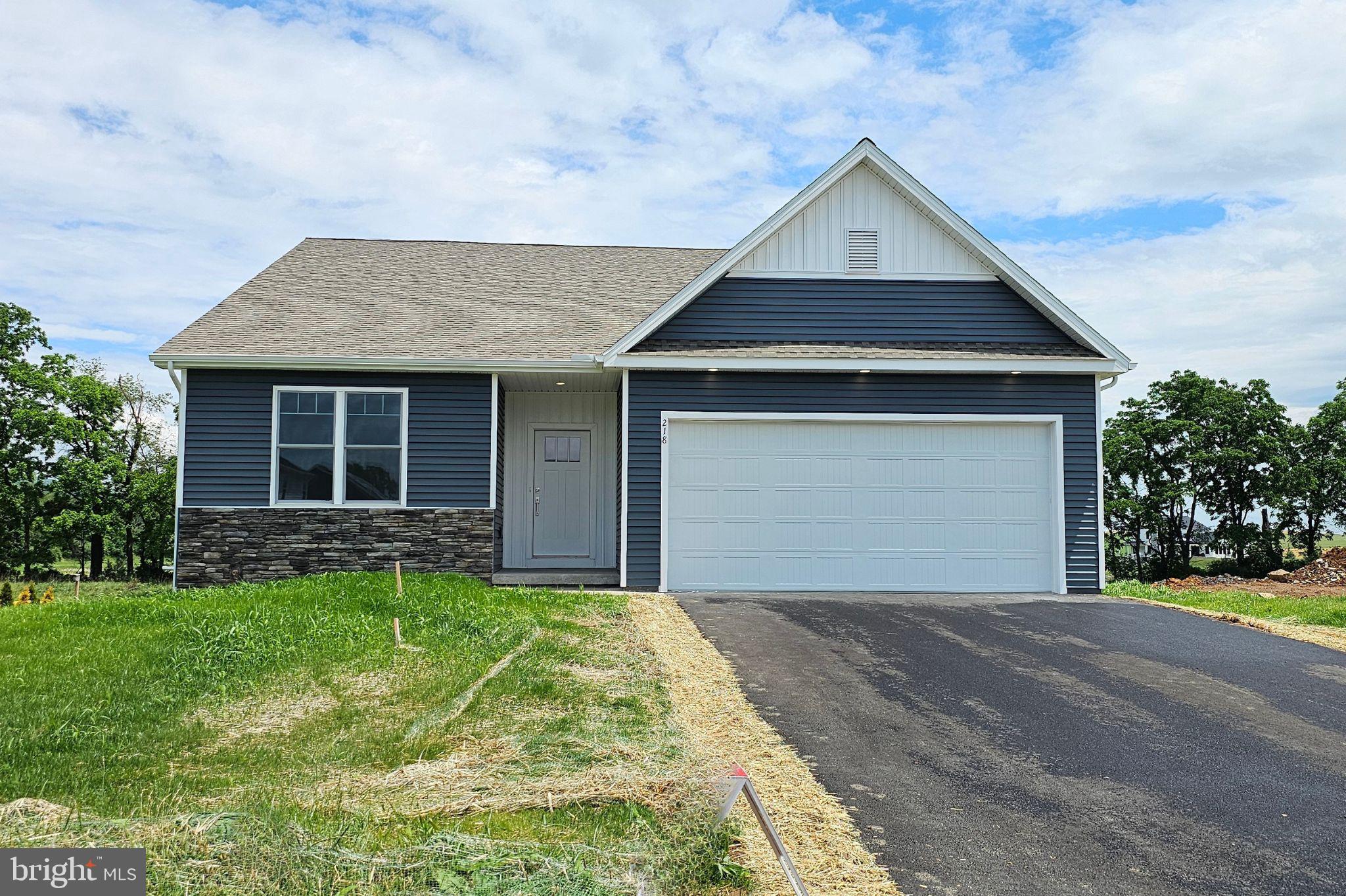 THE HORIZON AT BRUSH VALLEY - Residential