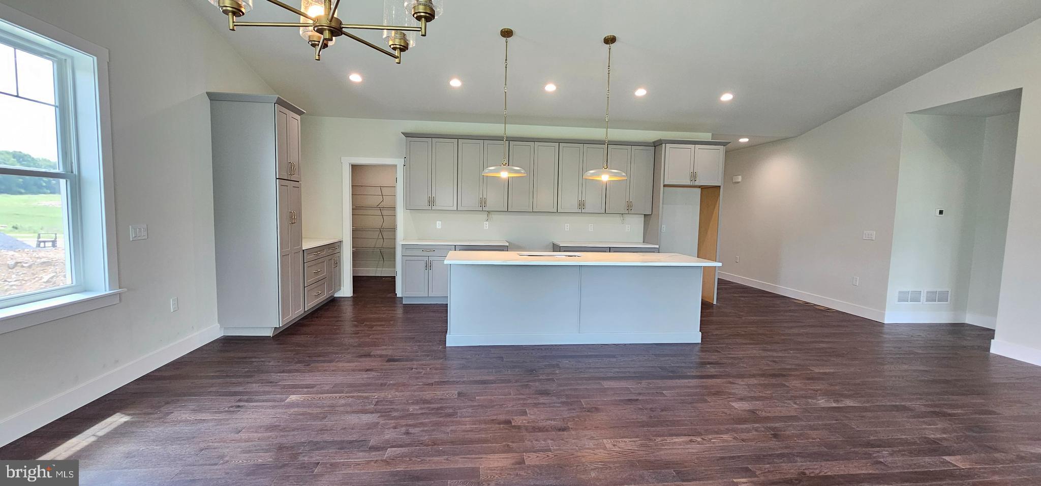 THE HORIZON AT BRUSH VALLEY - Residential