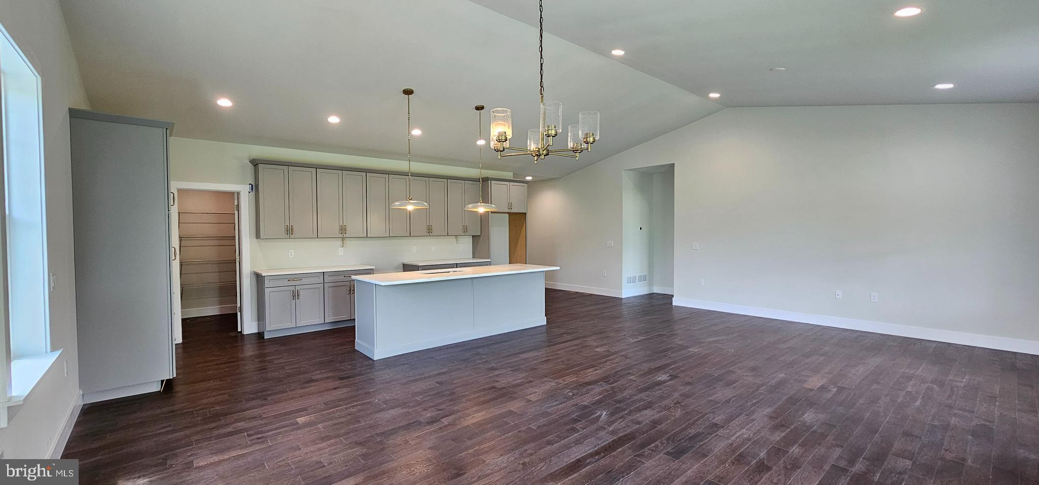 THE HORIZON AT BRUSH VALLEY - Residential