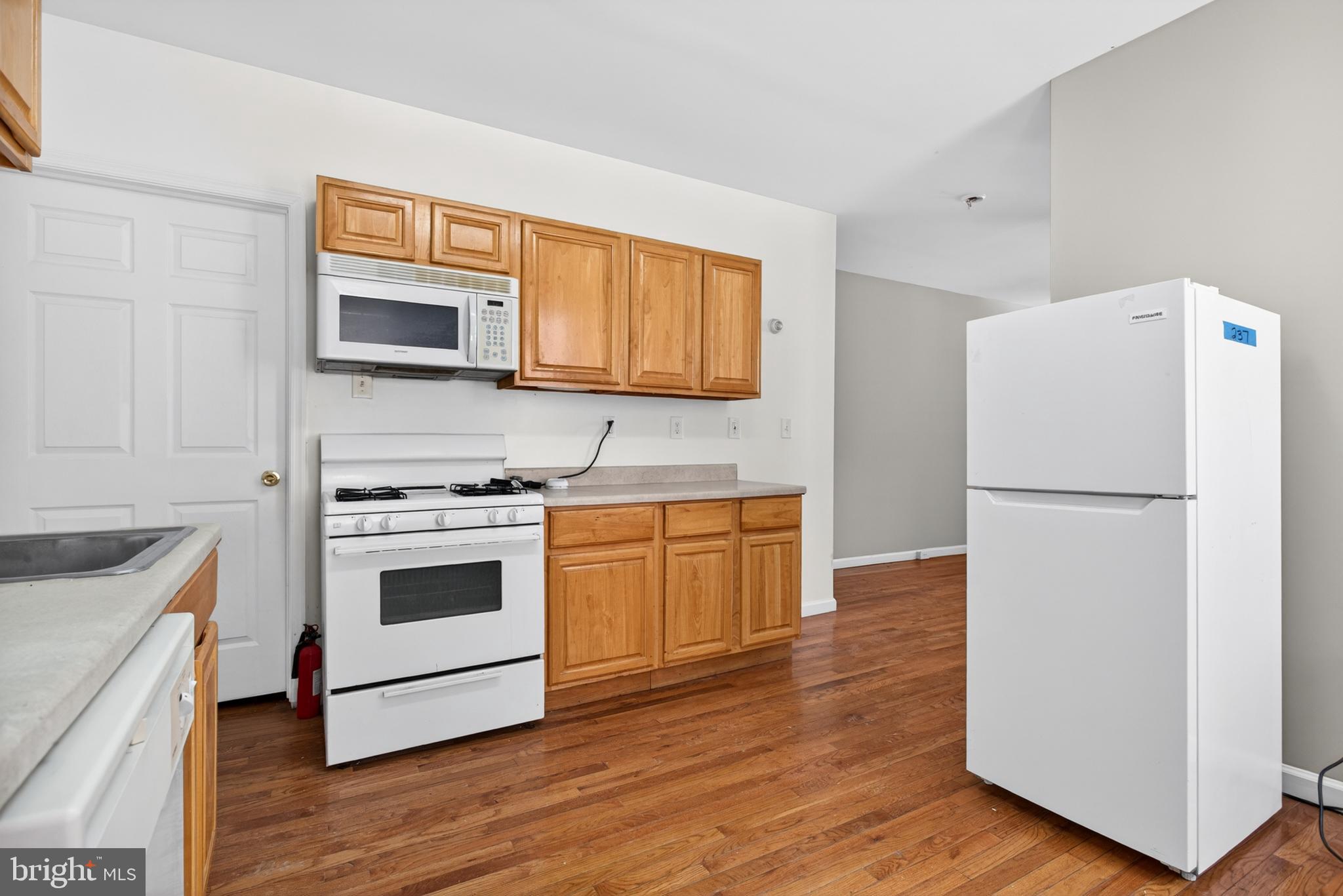 ROXBOROUGH - Residential