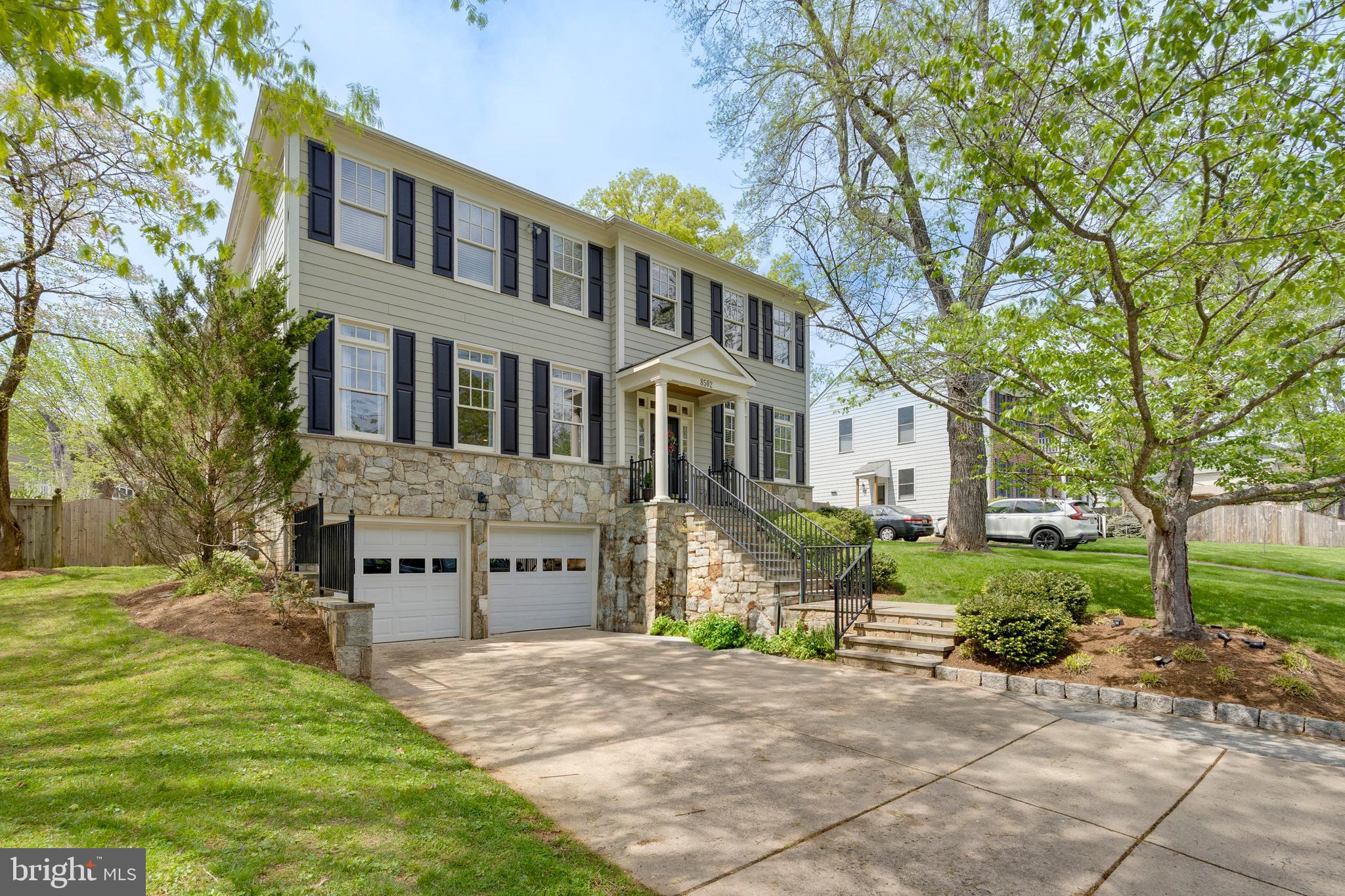 BRADMOOR - Residential