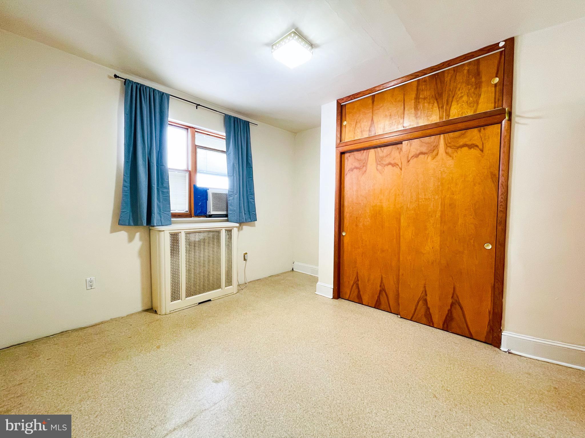 PORT RICHMOND - Residential