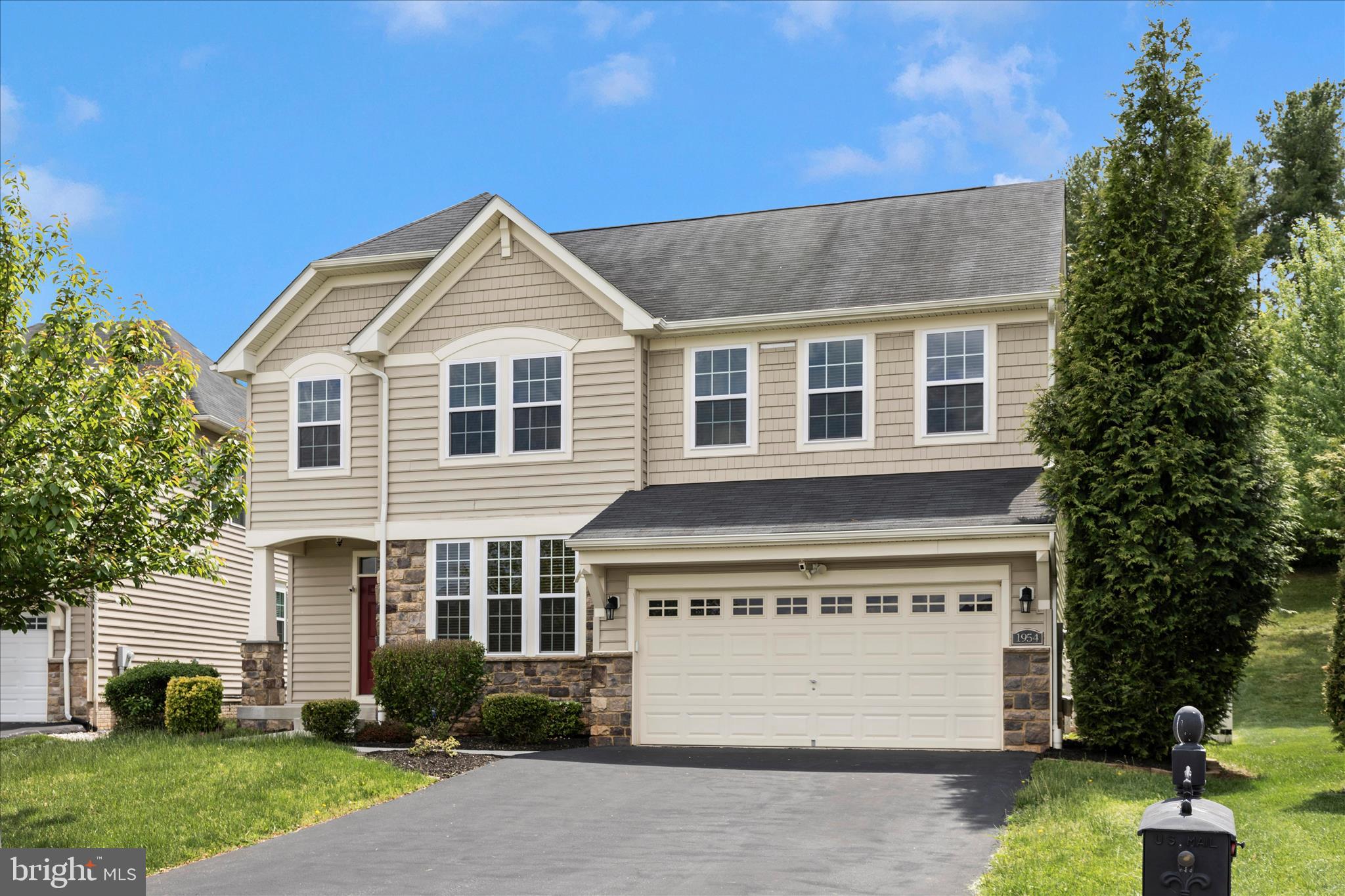 Welcome home to this well-maintained 4-bedroom, 3.5-bath Colonial located in the sought-after Clover Ridge community. From the moment you walk into the impressive two-story foyer, you’ll notice the care and updates throughout the home. Oak hardwood floors, and a functional, updated kitchen create a comfortable layout that works equally well for everyday living or entertaining guests.
    The walk-up basement provides excellent potential for future living space, a home gym, rec room, or storage.
    Out back, enjoy a fully fenced yard along with a patio and pergola that make a perfect setup for relaxing evenings or weekend gatherings.
  Conveniently located near schools, shopping, dining, downtown Frederick, and major commuter routes, this move-in ready home offers space, updates, and a location that’s hard to beat.