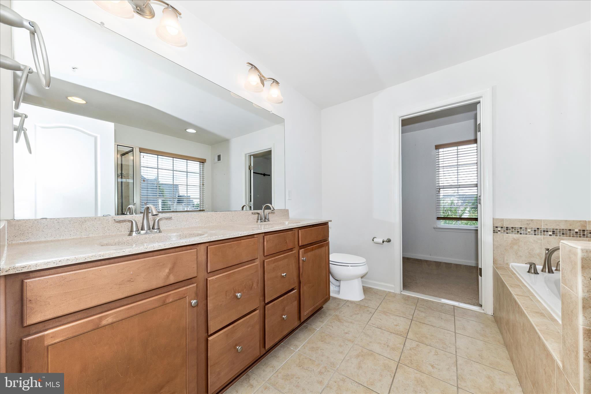 CLOVER RIDGE - Residential