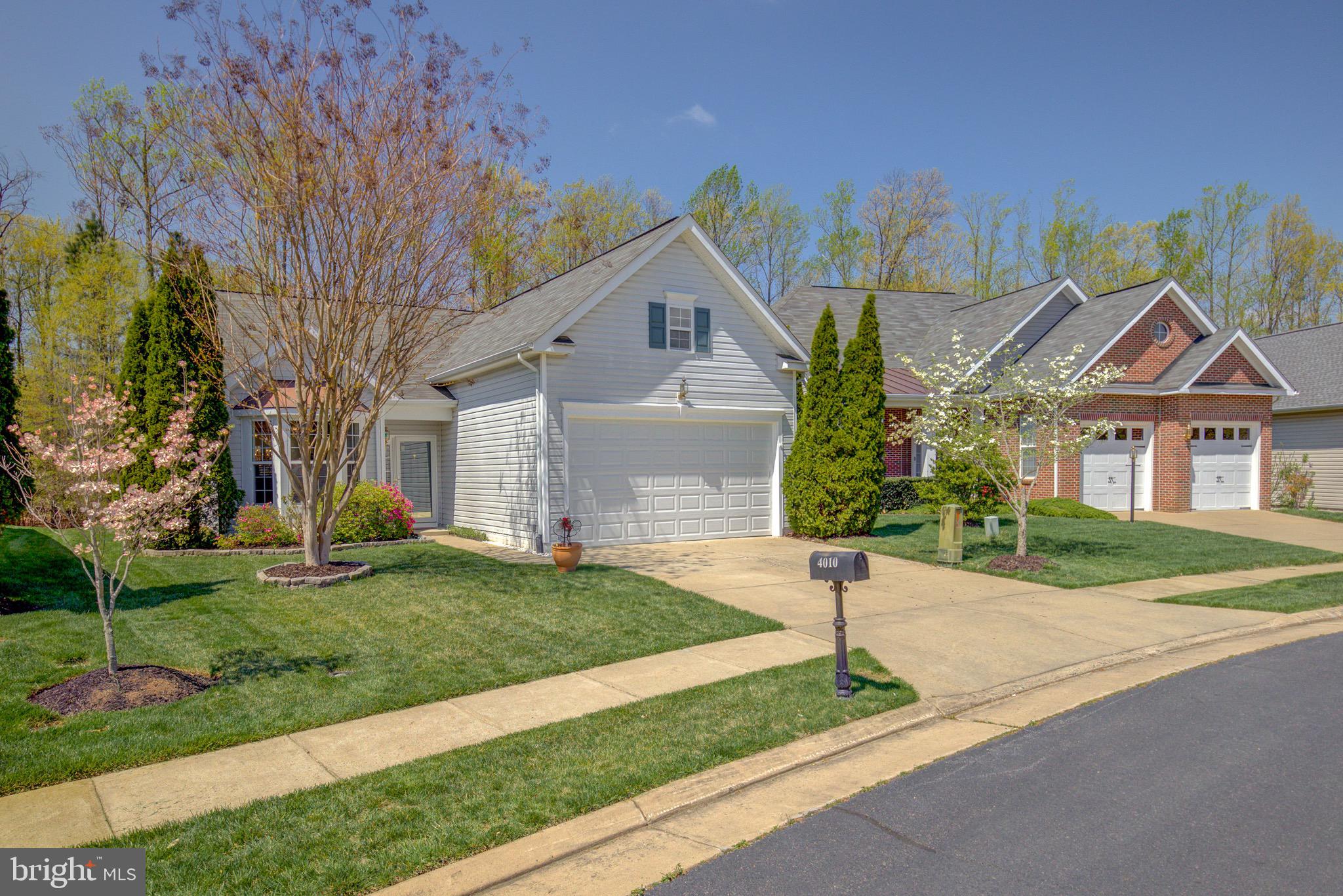 FOUR SEASONS IN HISTORIC VIRGINIA - Residential
