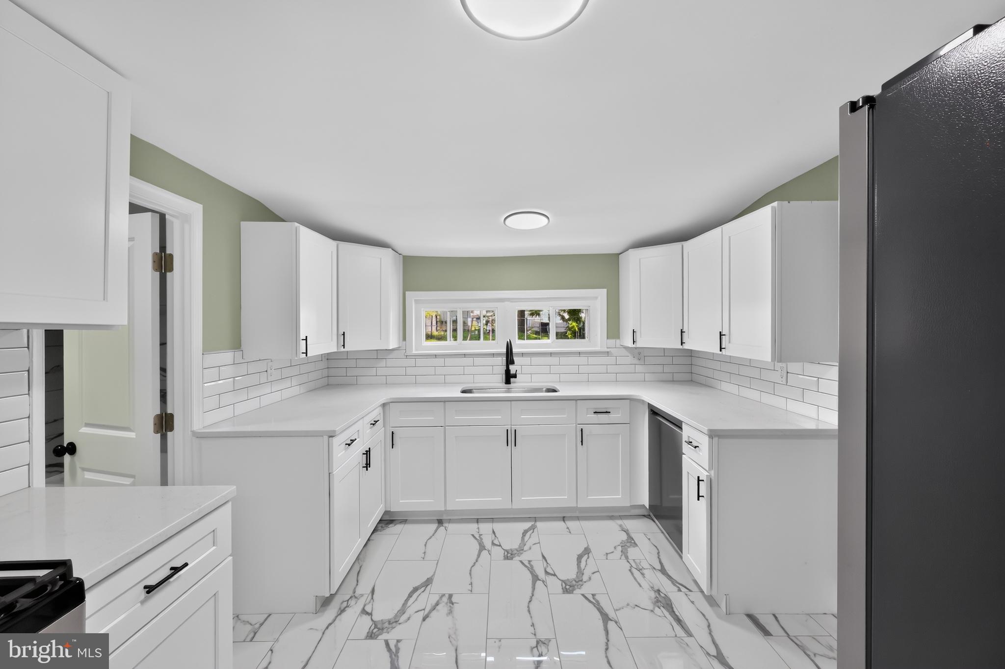 HOLLOWAY TERRACE - Residential
