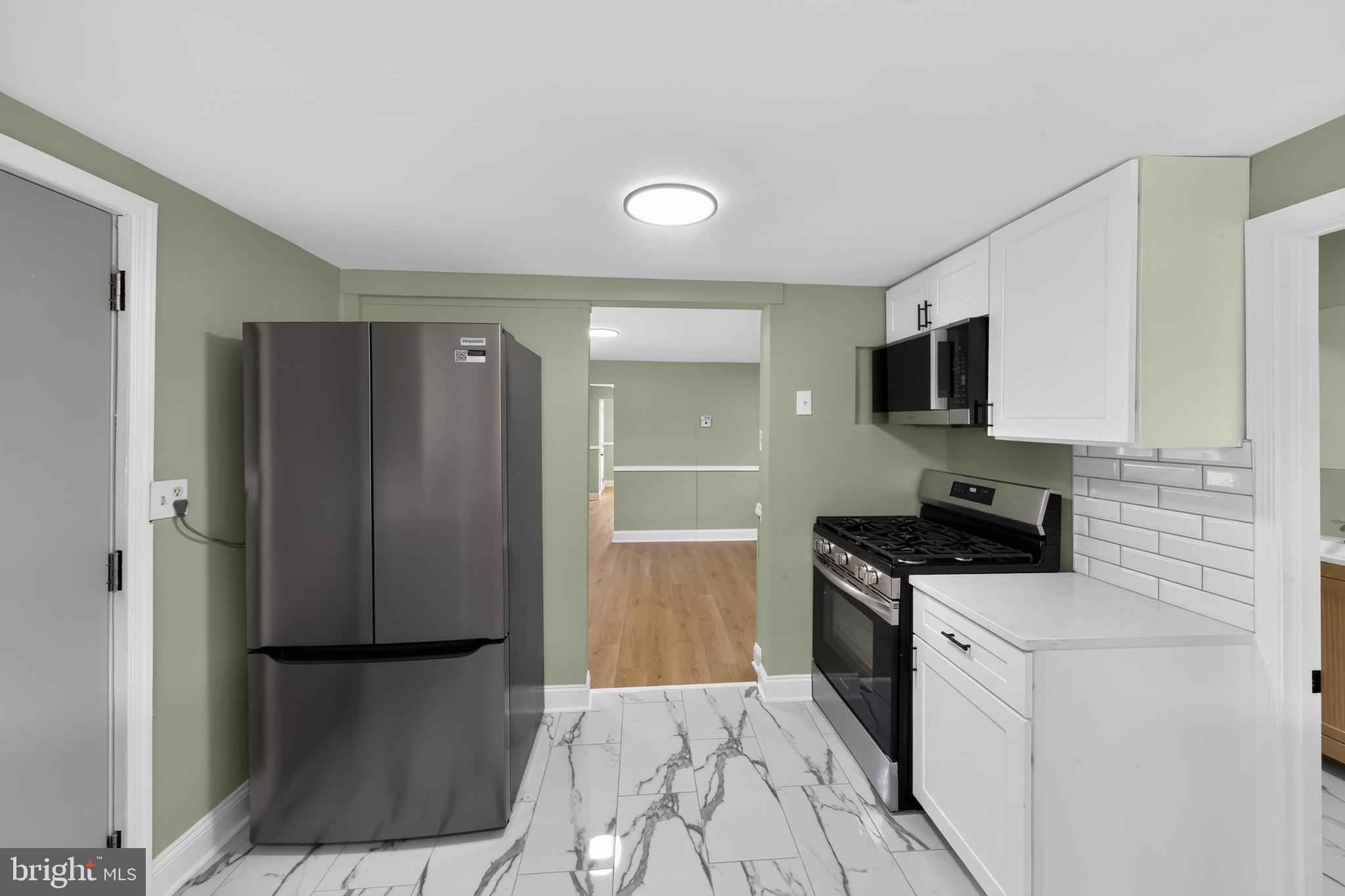 HOLLOWAY TERRACE - Residential