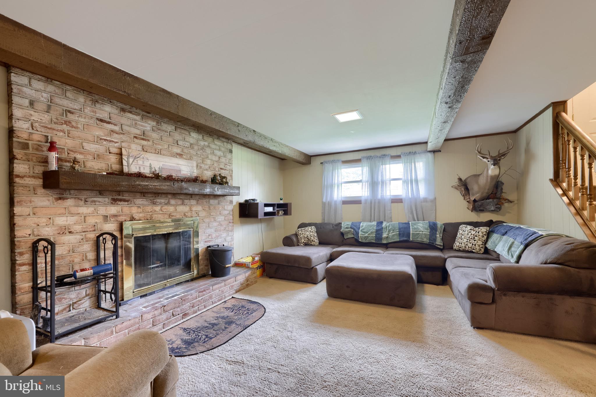 MEADOW VIEW ESTATES - Residential