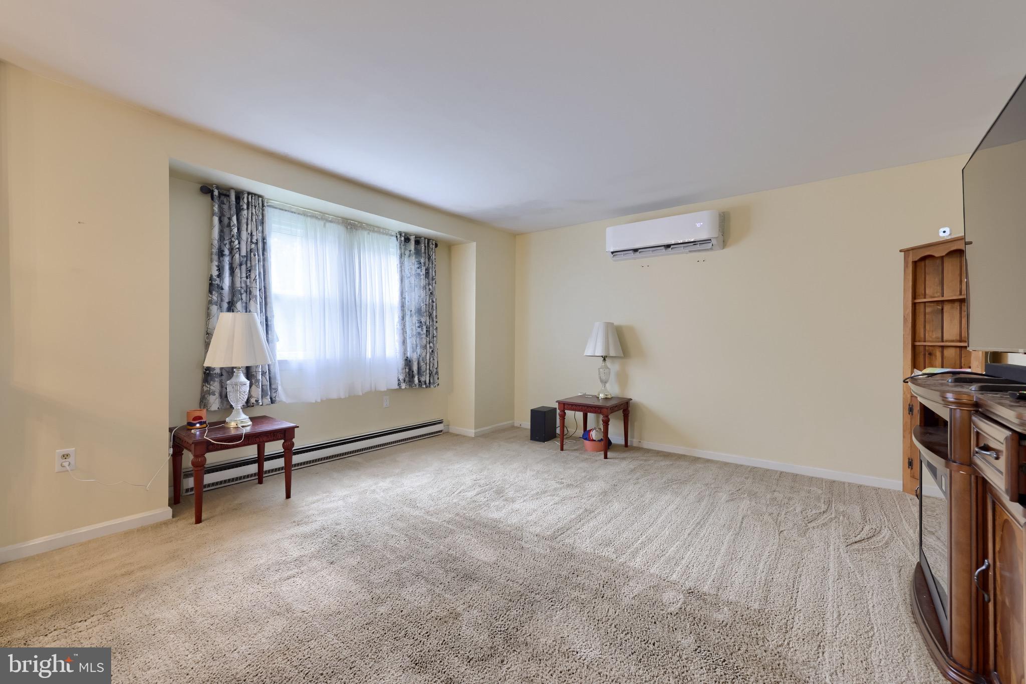 MEADOW VIEW ESTATES - Residential