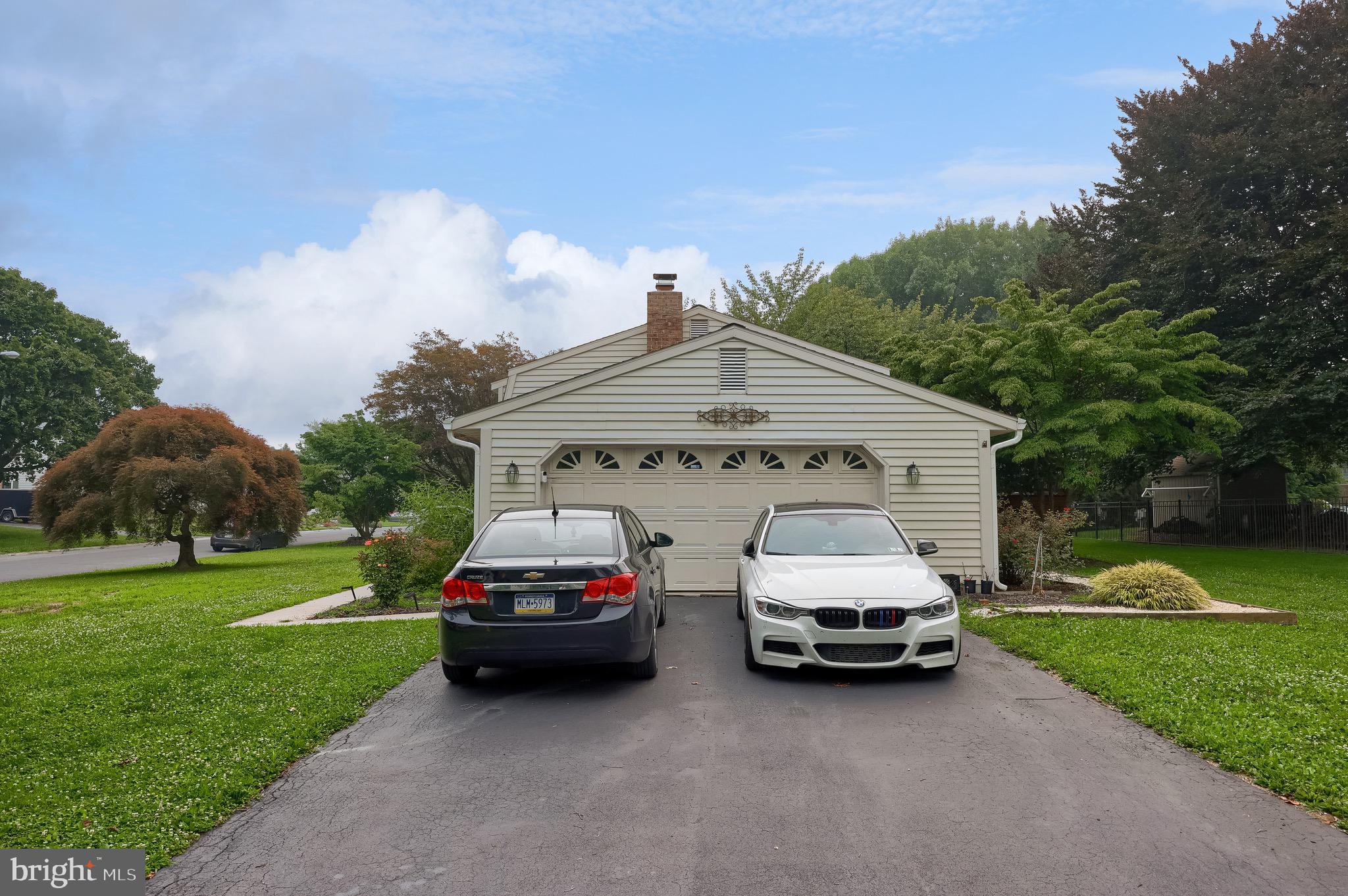 MEADOW VIEW ESTATES - Residential