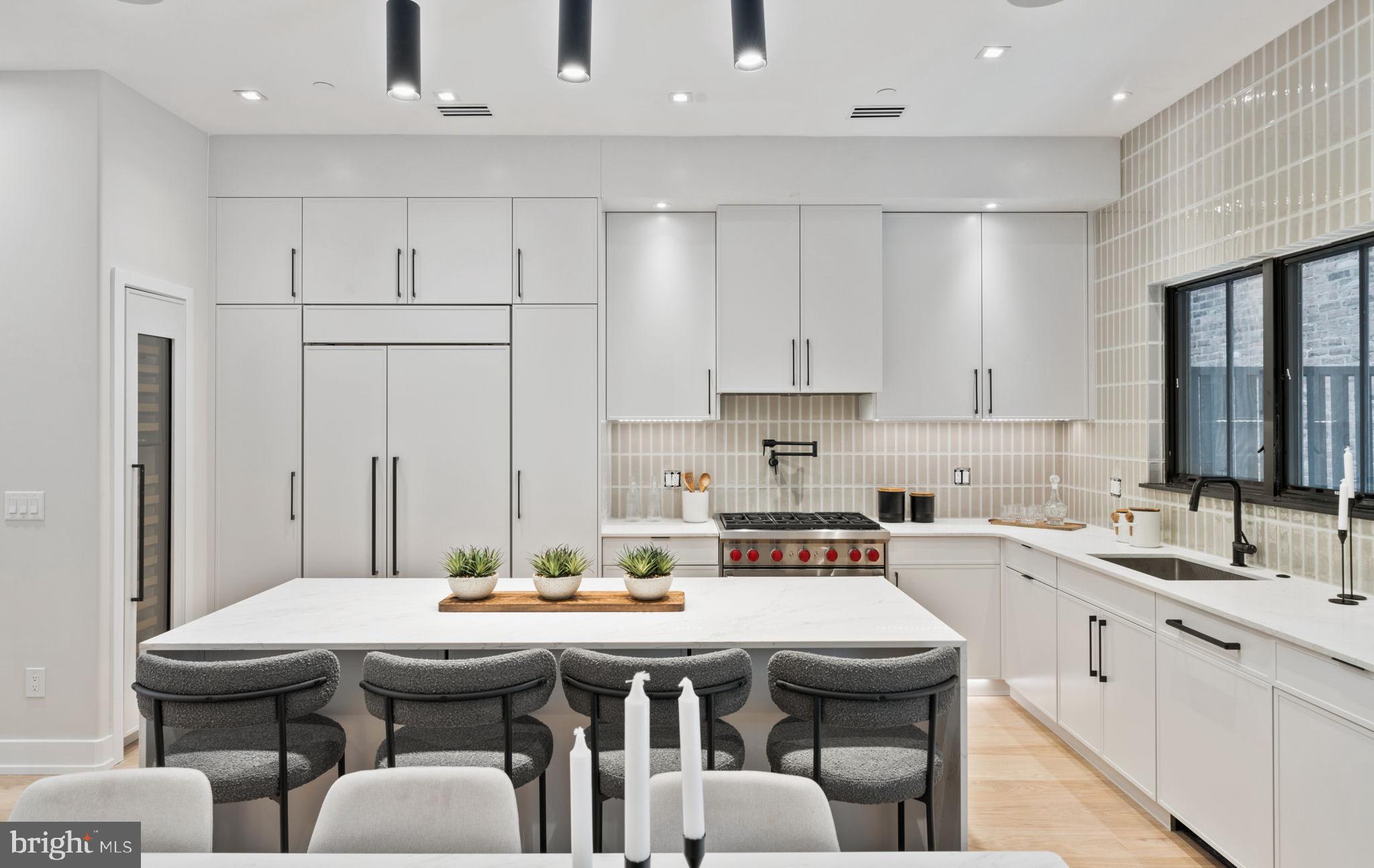 RITTENHOUSE SQUARE - Residential