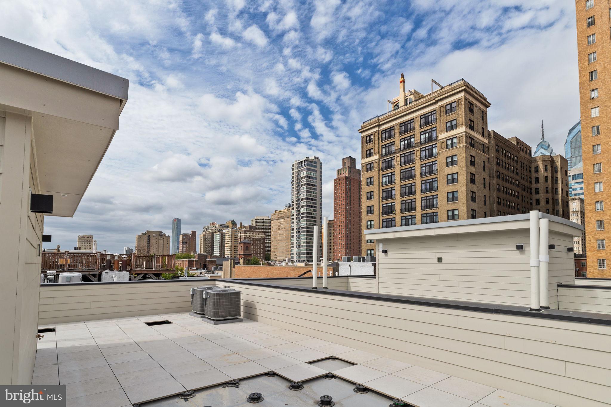 RITTENHOUSE SQUARE - Residential