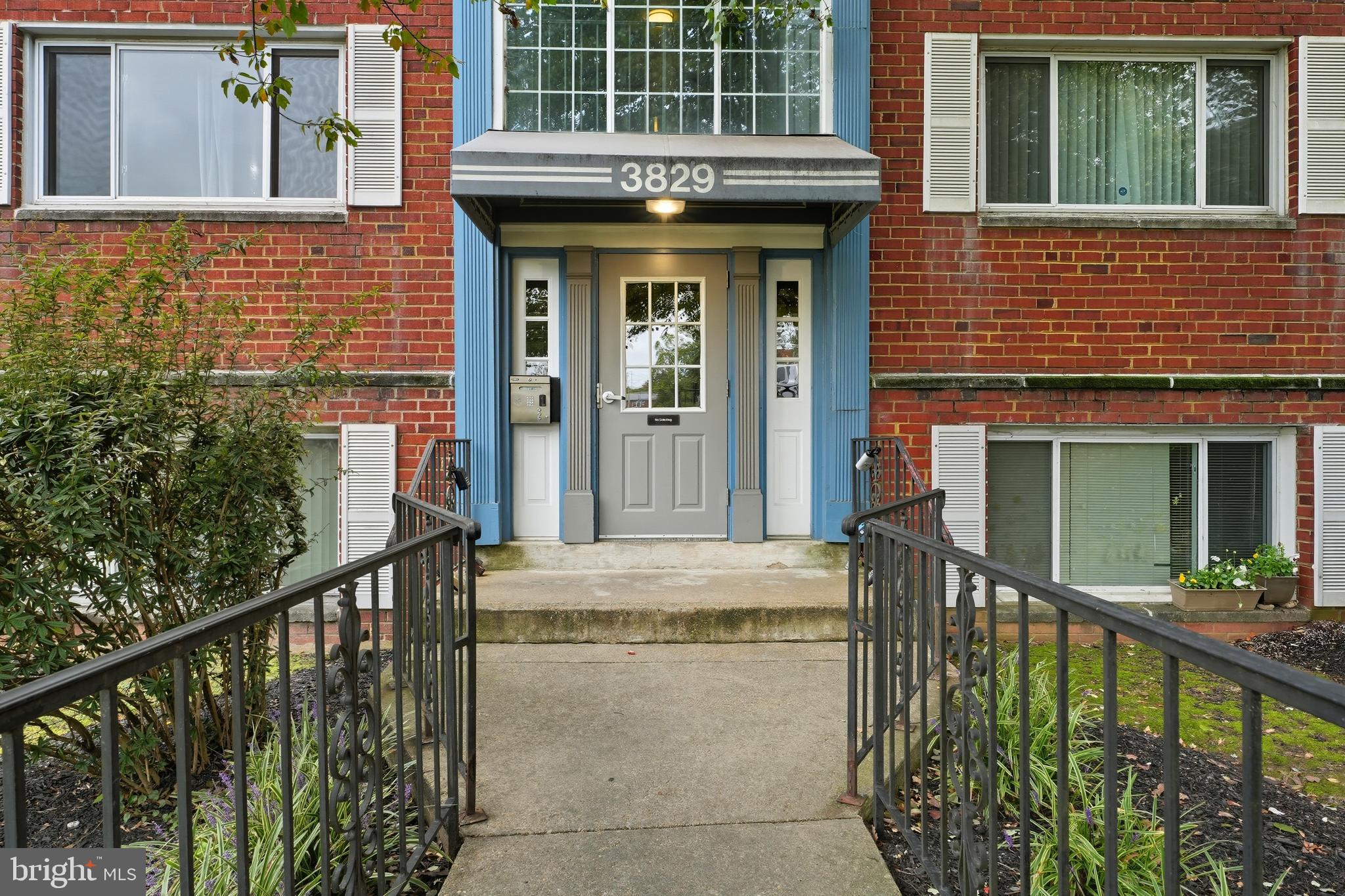 PARK PLACE CONDOMINIUMS - Residential