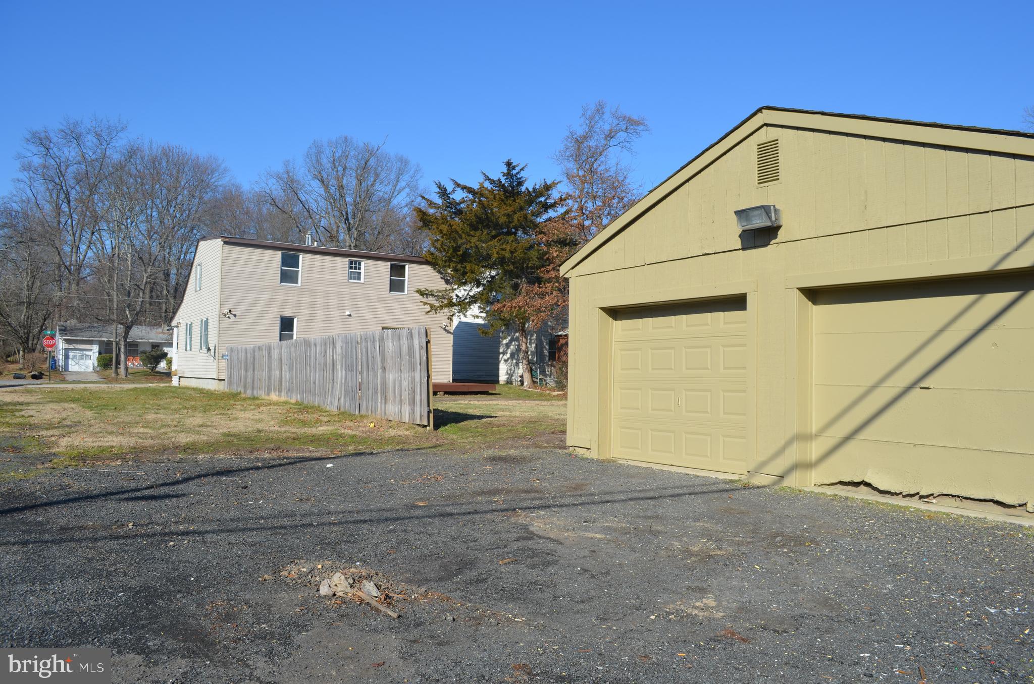 ABERDEEN HILLS - Residential