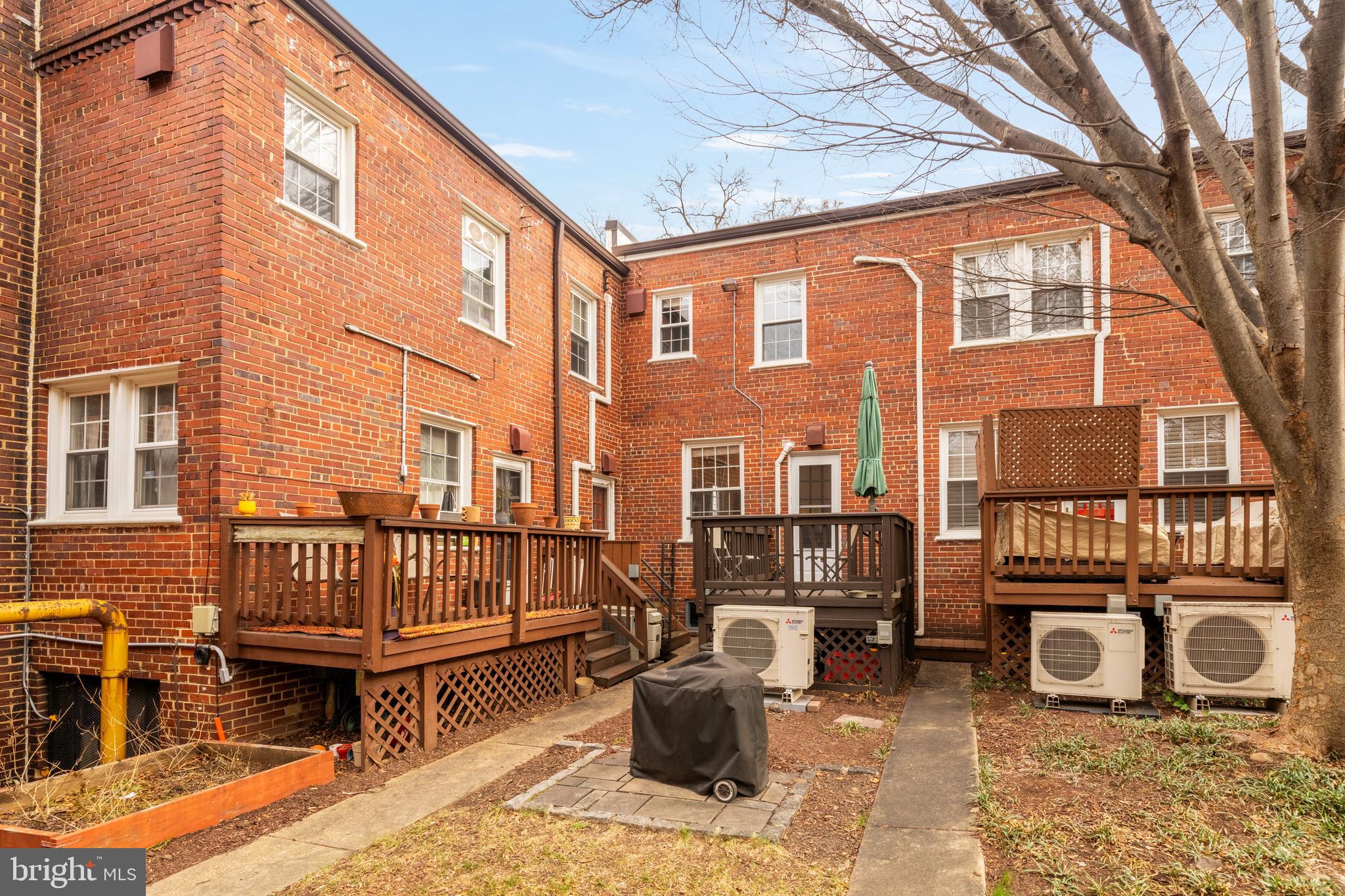 COLUMBIA HEIGHTS - Residential