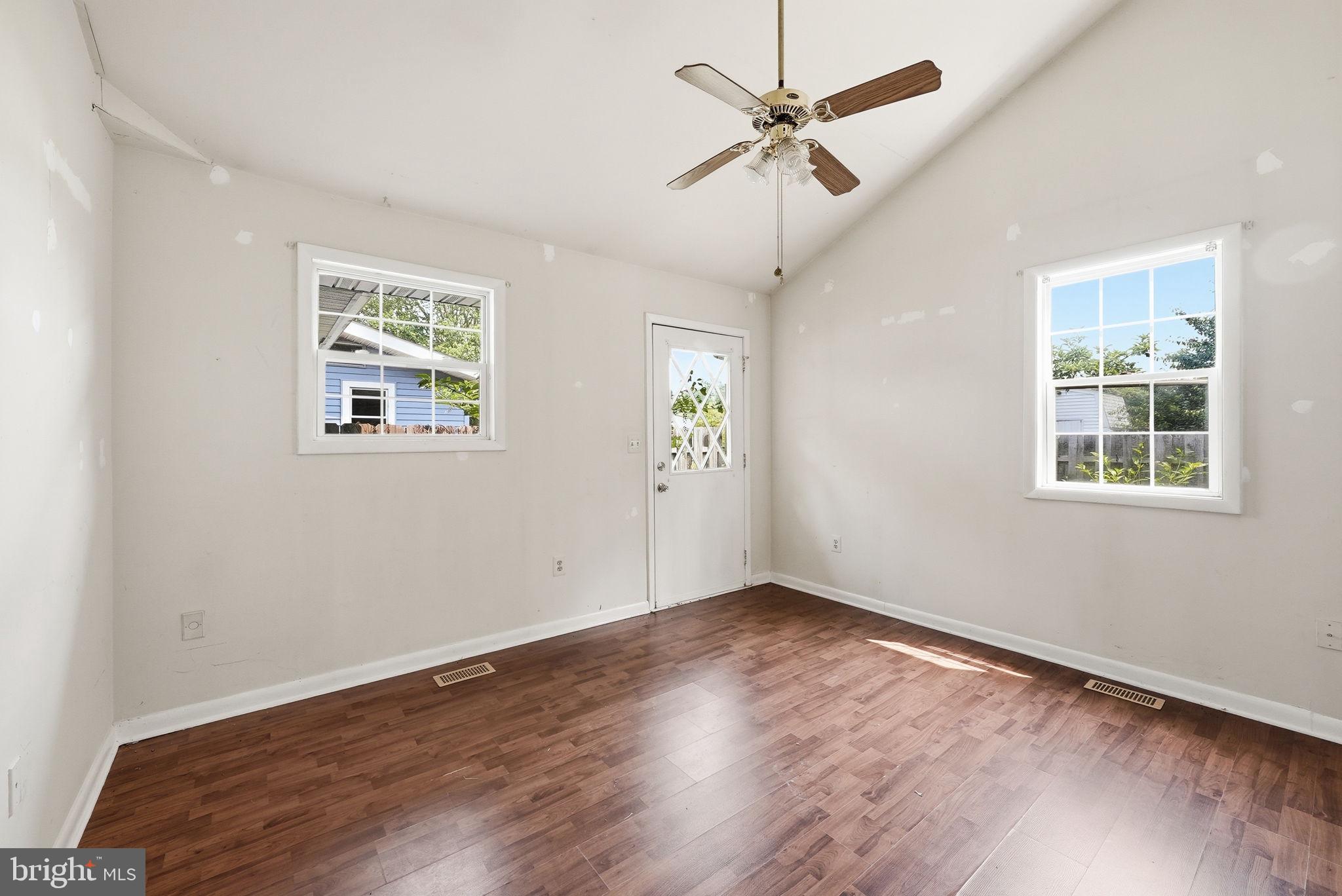 OWINGS STATION - Residential