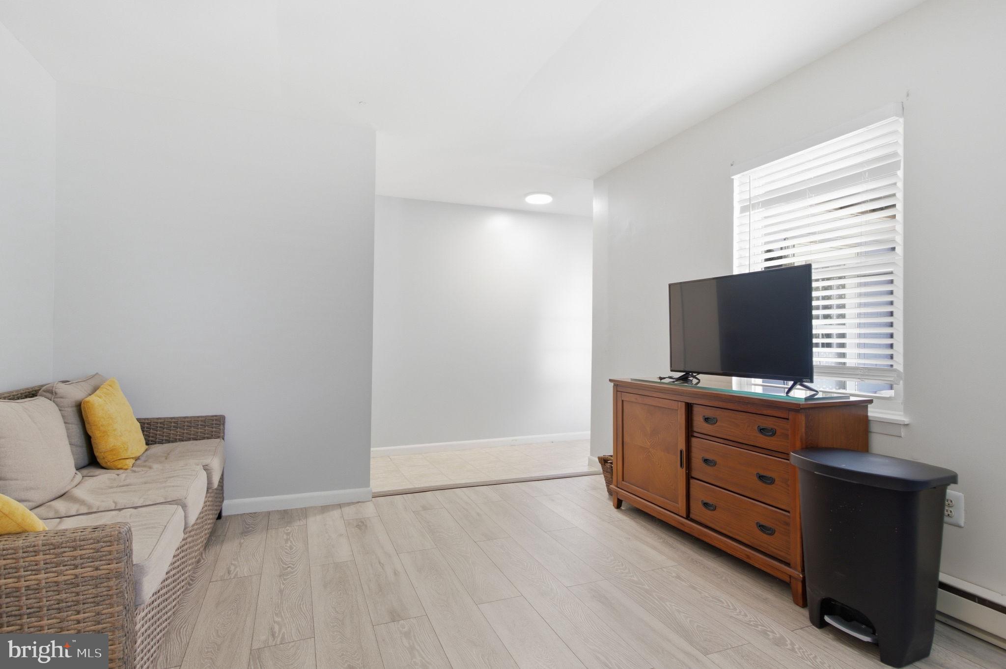 OWINGS STATION - Residential