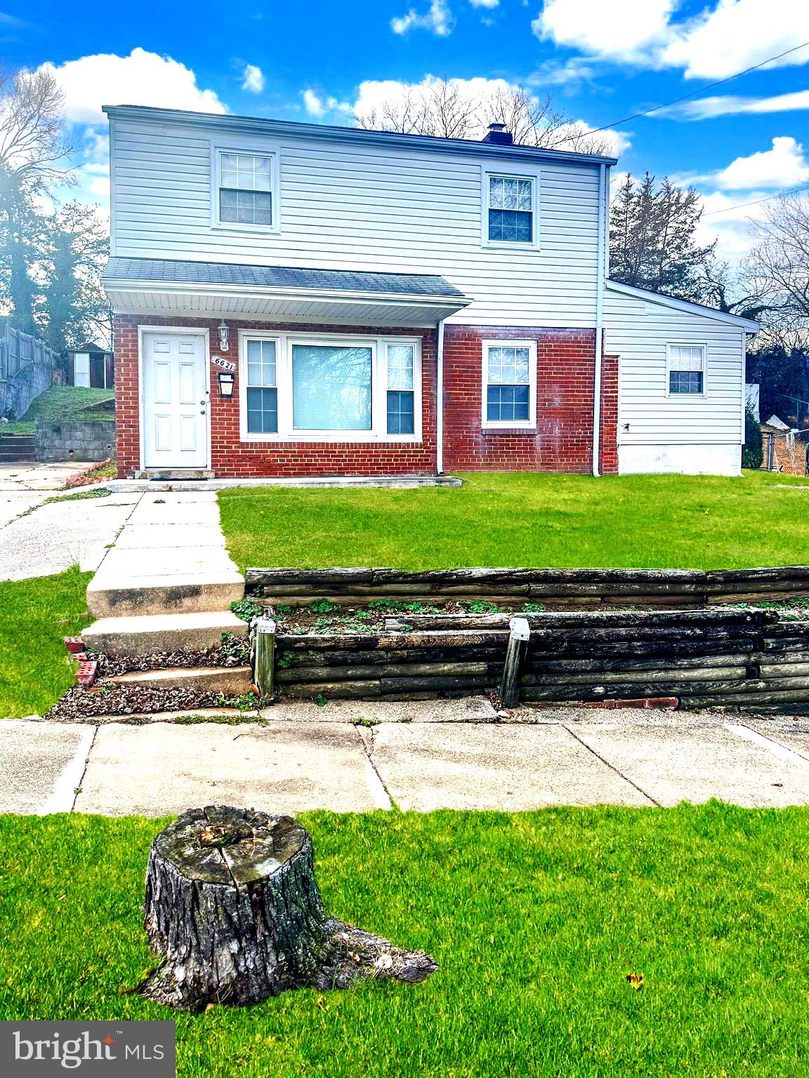 WOODLAWN HEIGHTS - Residential