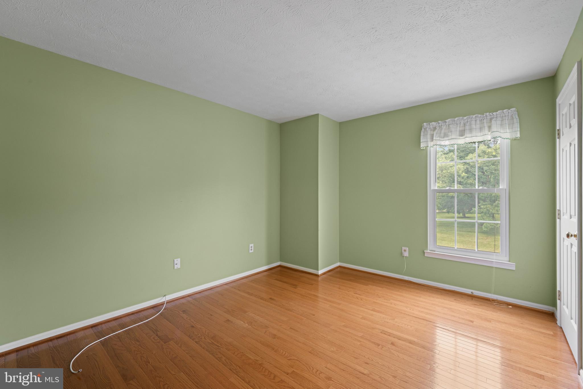 HUNTERS GLEN - Residential