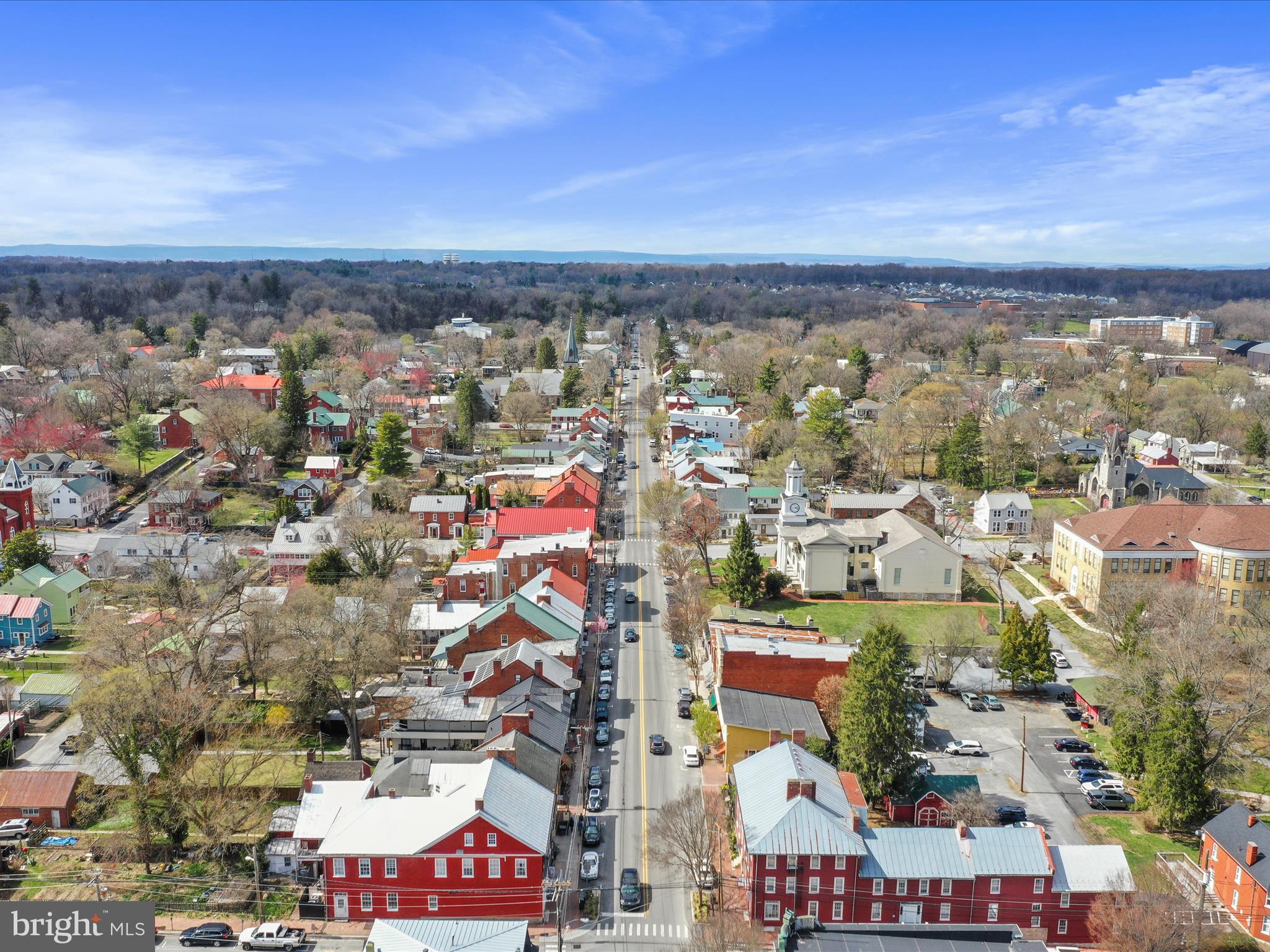 NORTH HILLS - Land
