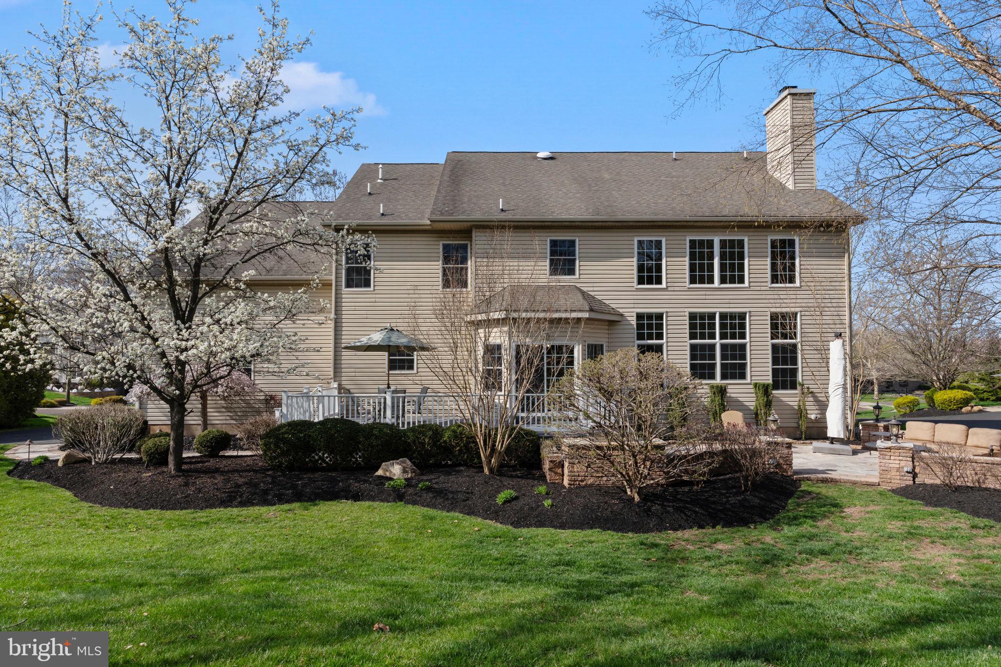 PROSPECT MANOR - Residential