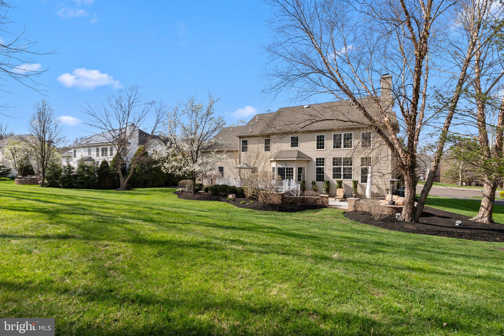 PROSPECT MANOR - Residential