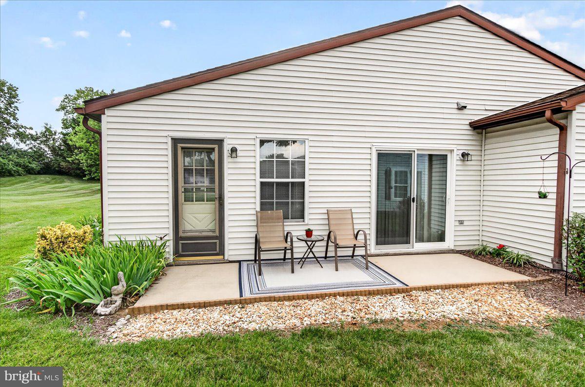 CRESTWOOD VILLAGE - Residential