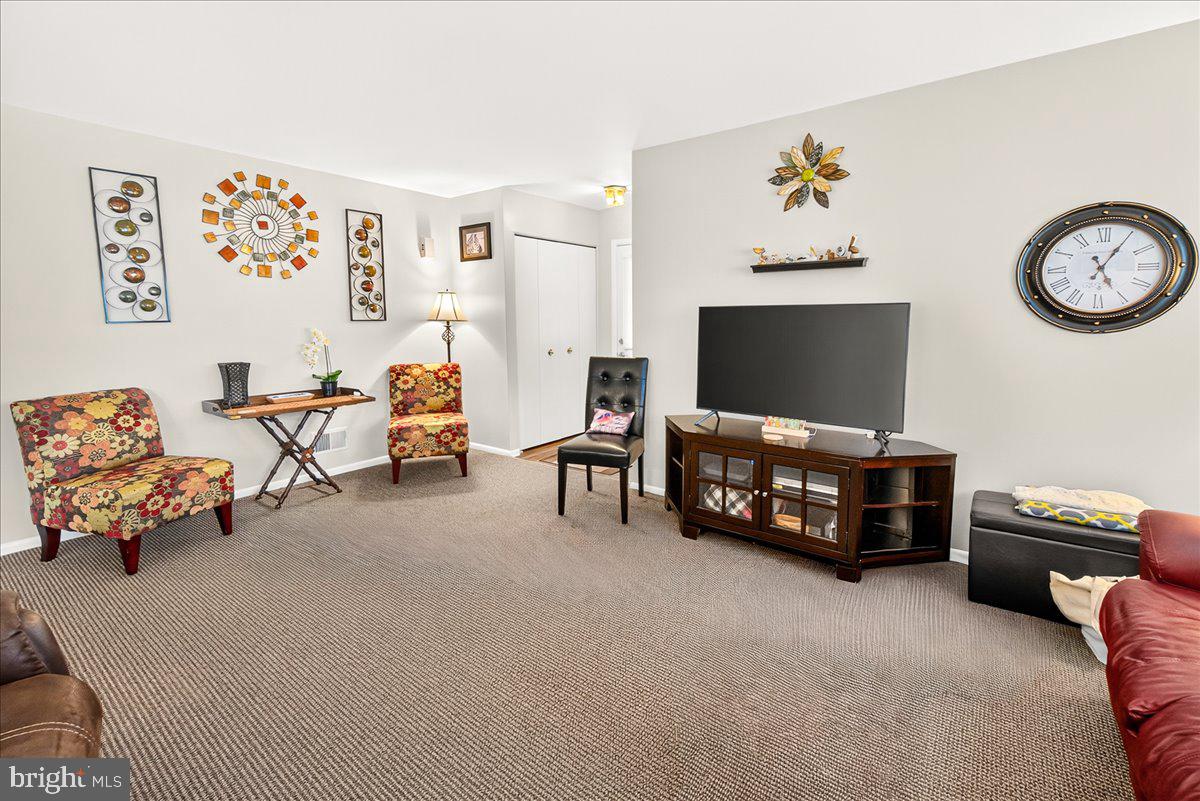 CRESTWOOD VILLAGE - Residential