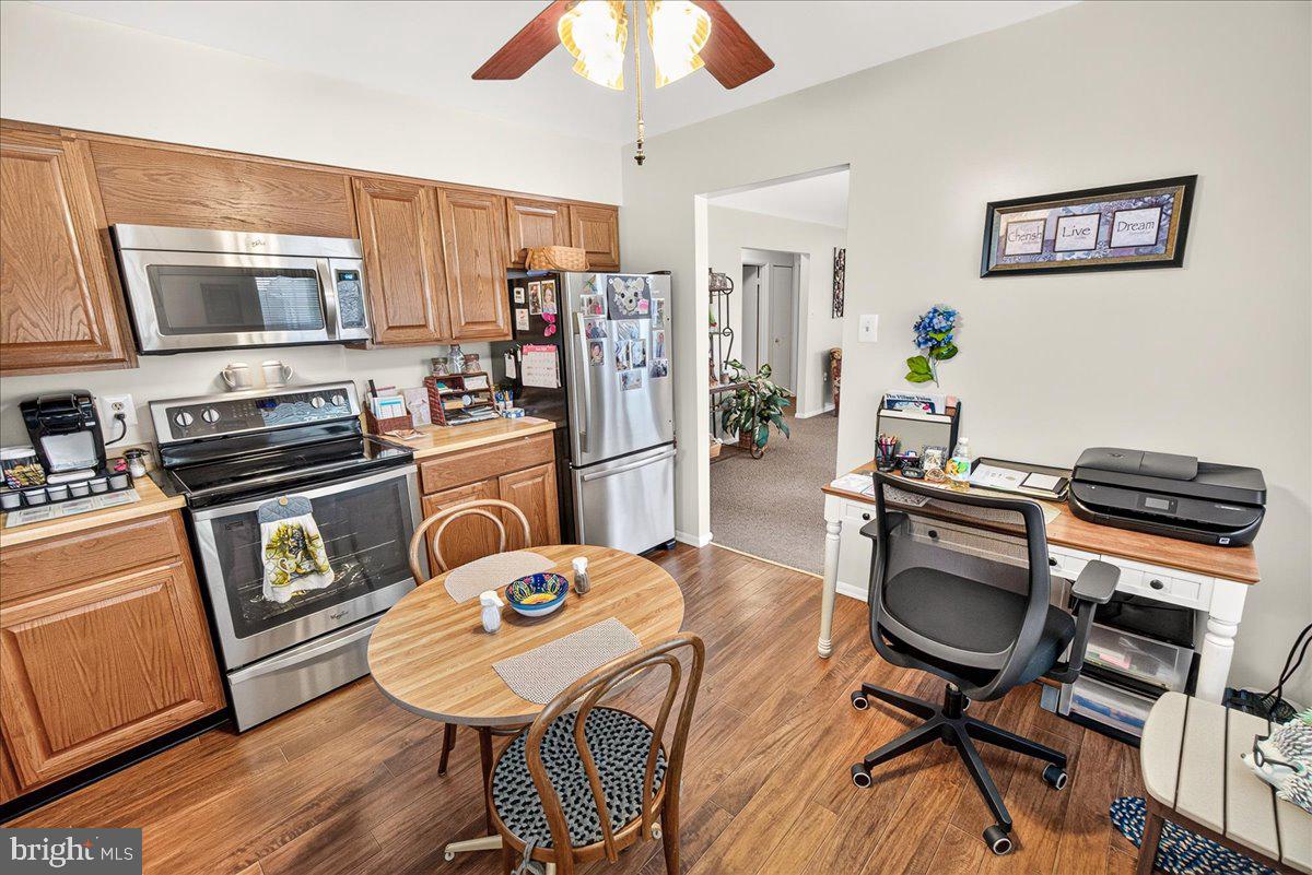CRESTWOOD VILLAGE - Residential