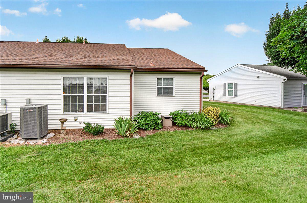 CRESTWOOD VILLAGE - Residential