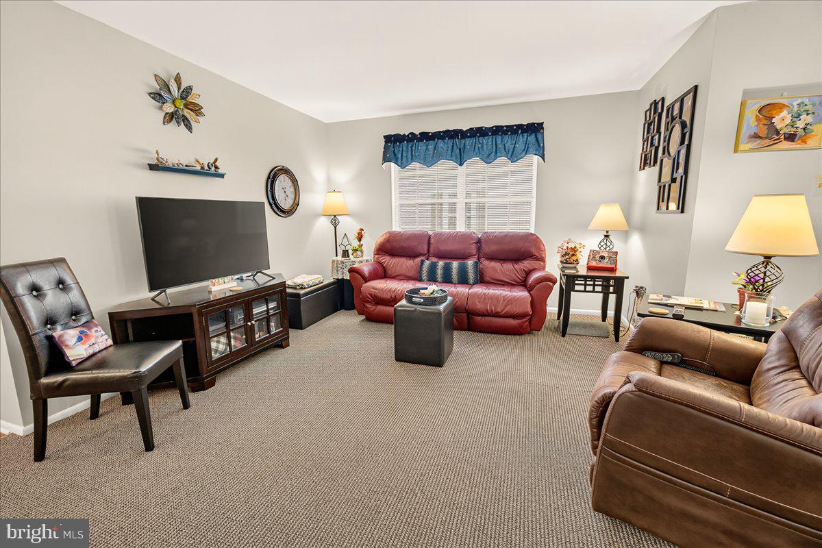 CRESTWOOD VILLAGE - Residential