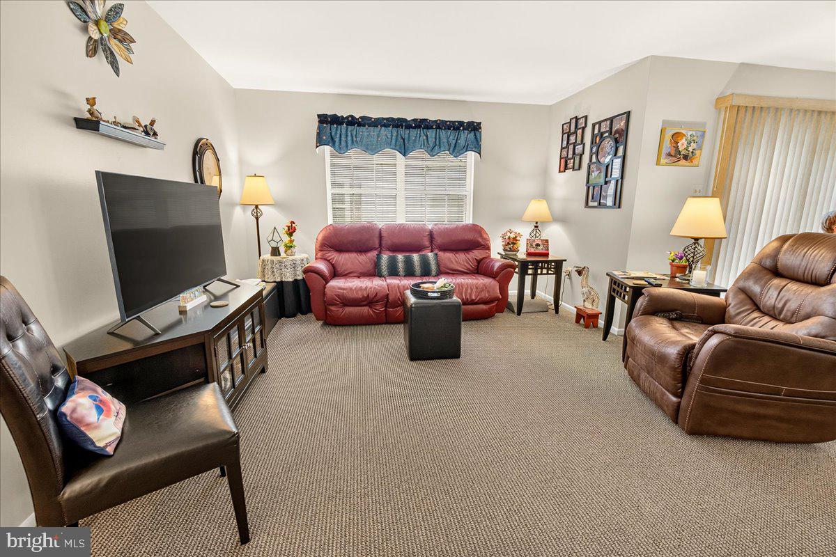 CRESTWOOD VILLAGE - Residential