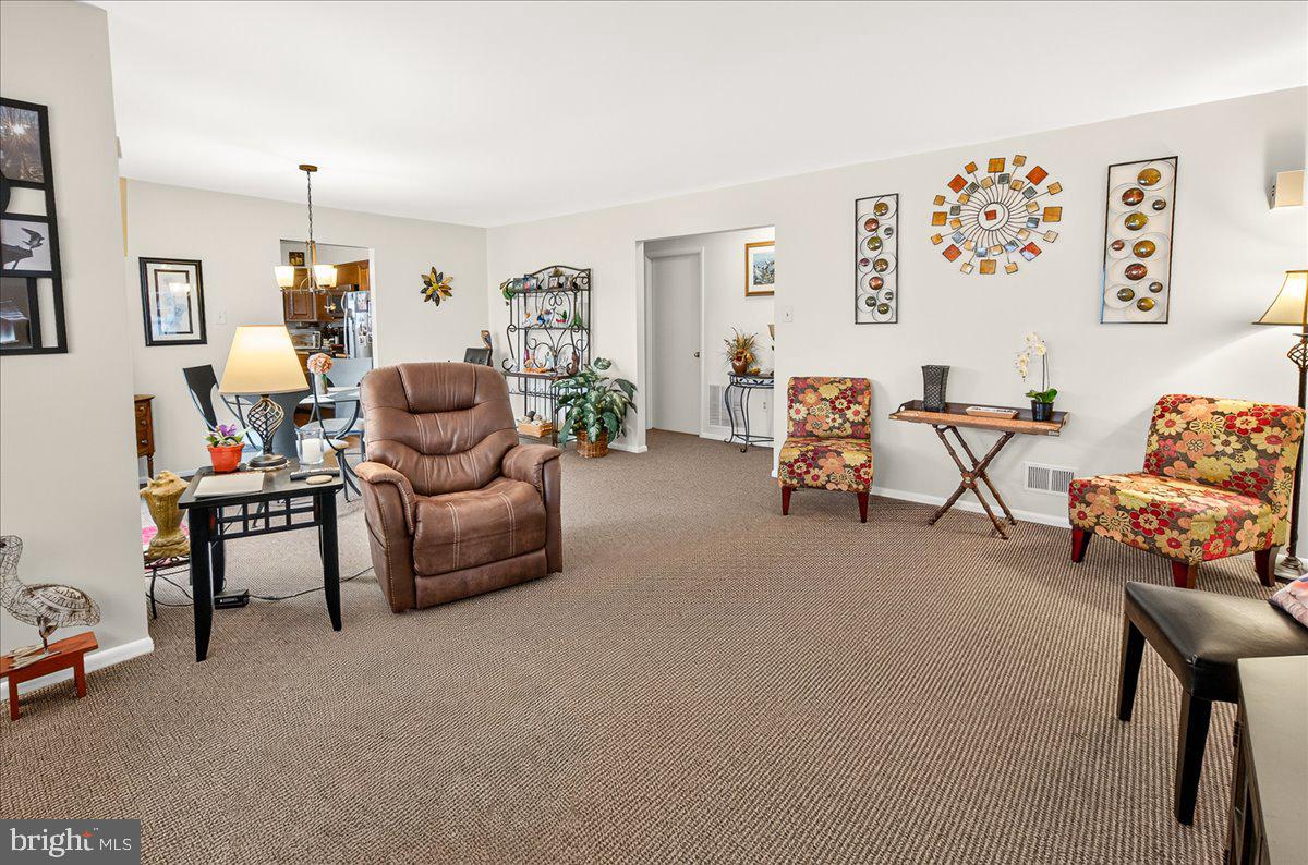 CRESTWOOD VILLAGE - Residential