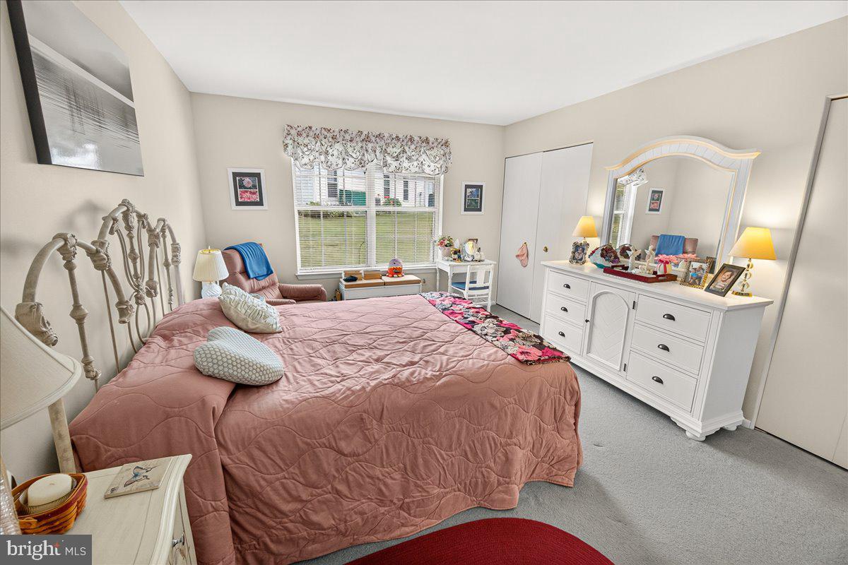 CRESTWOOD VILLAGE - Residential