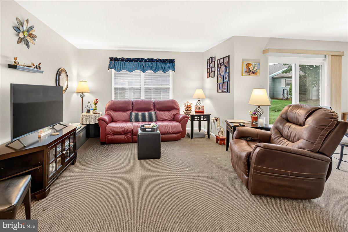 CRESTWOOD VILLAGE - Residential