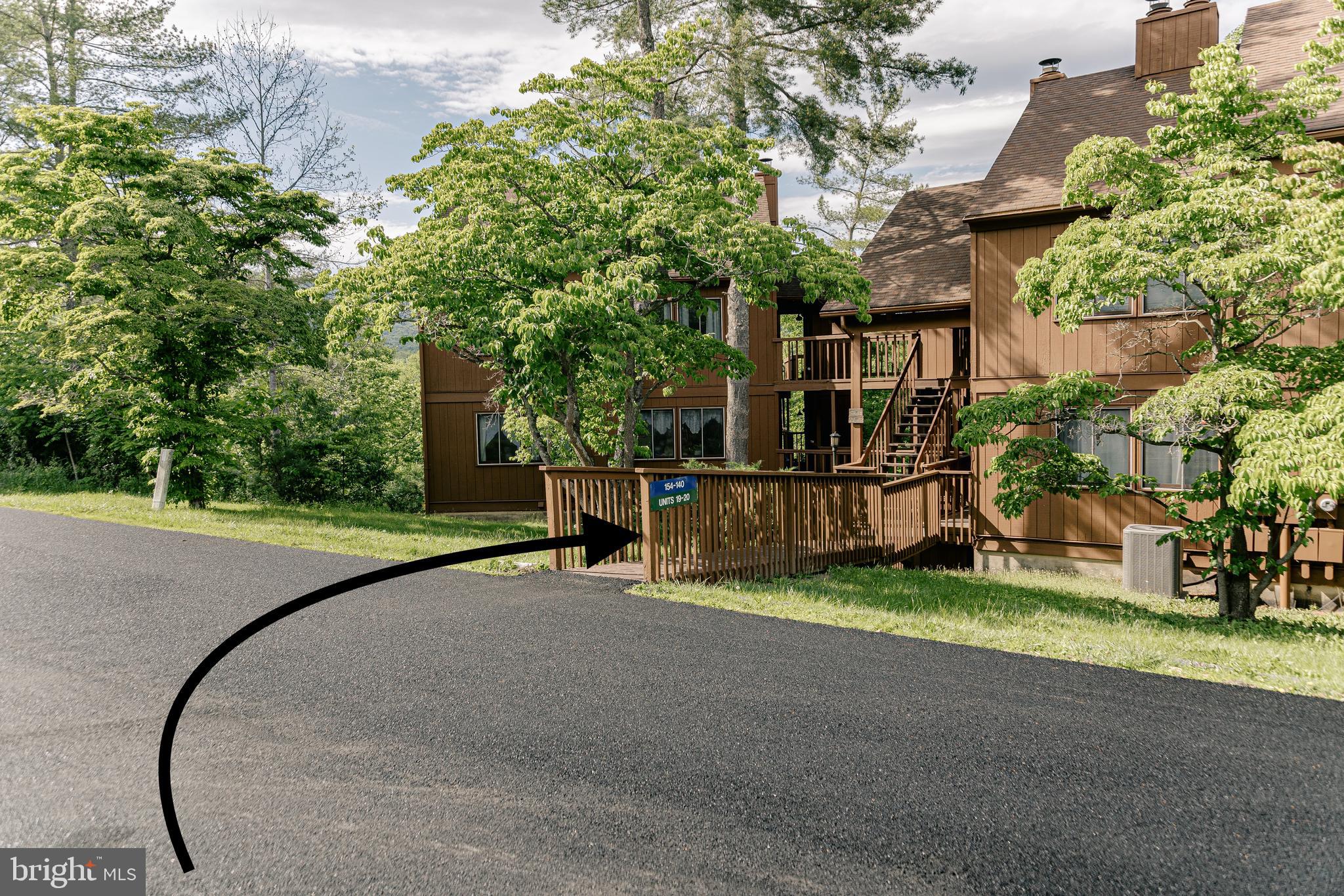 THE HILL CONDOS - Residential