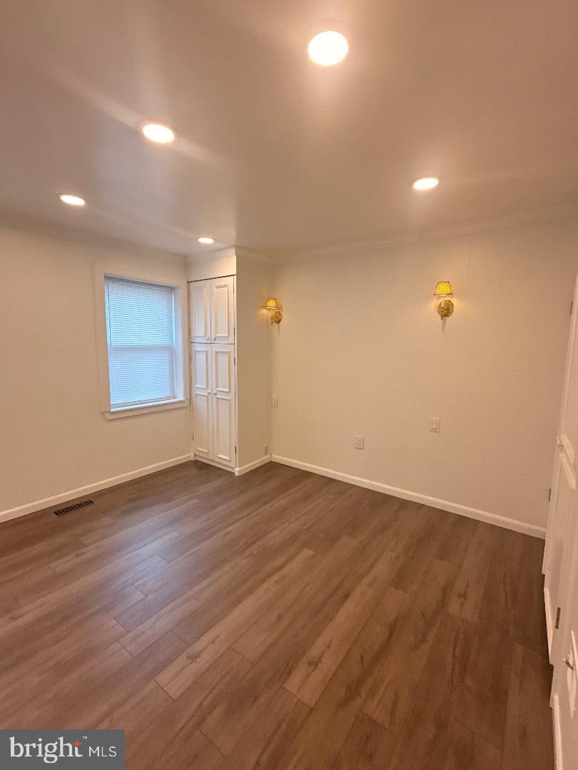 BRIDESBURG - Residential