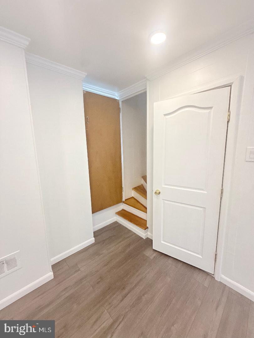 BRIDESBURG - Residential