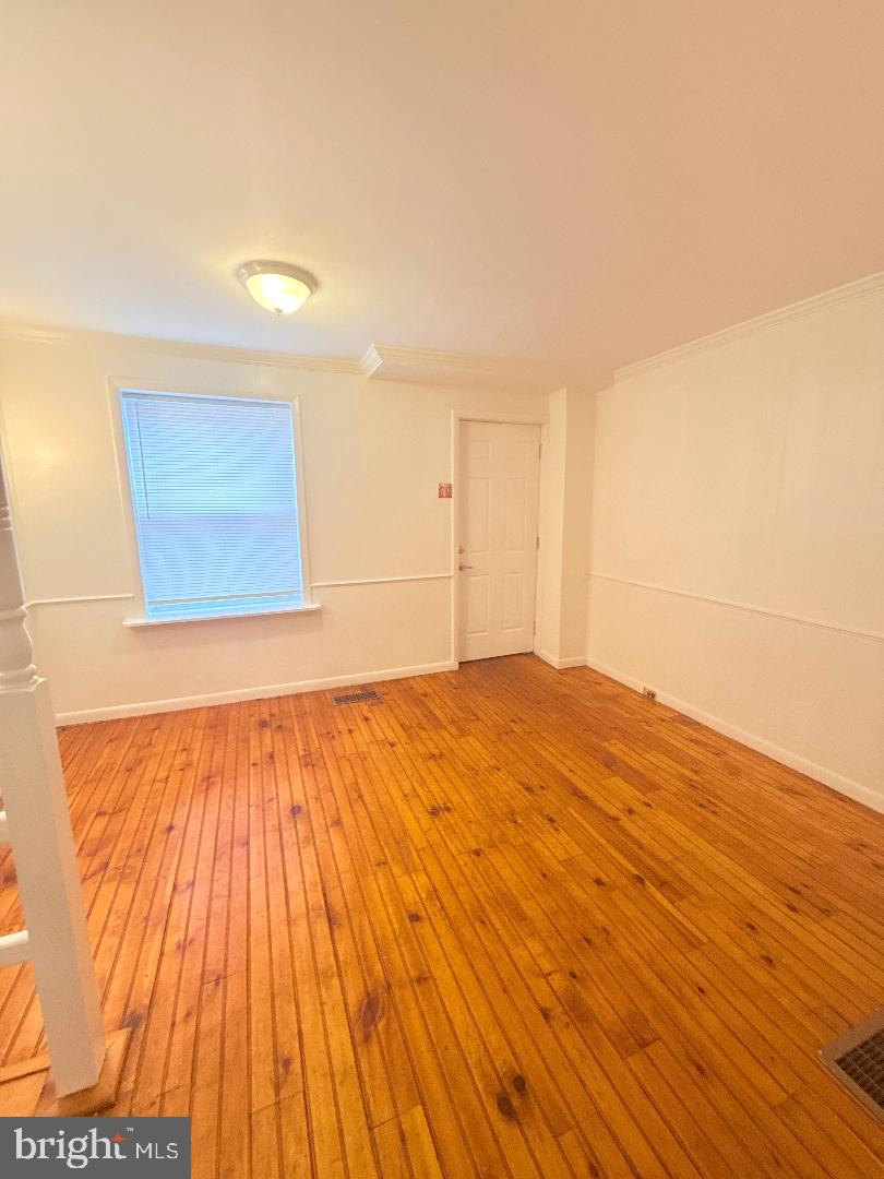 BRIDESBURG - Residential