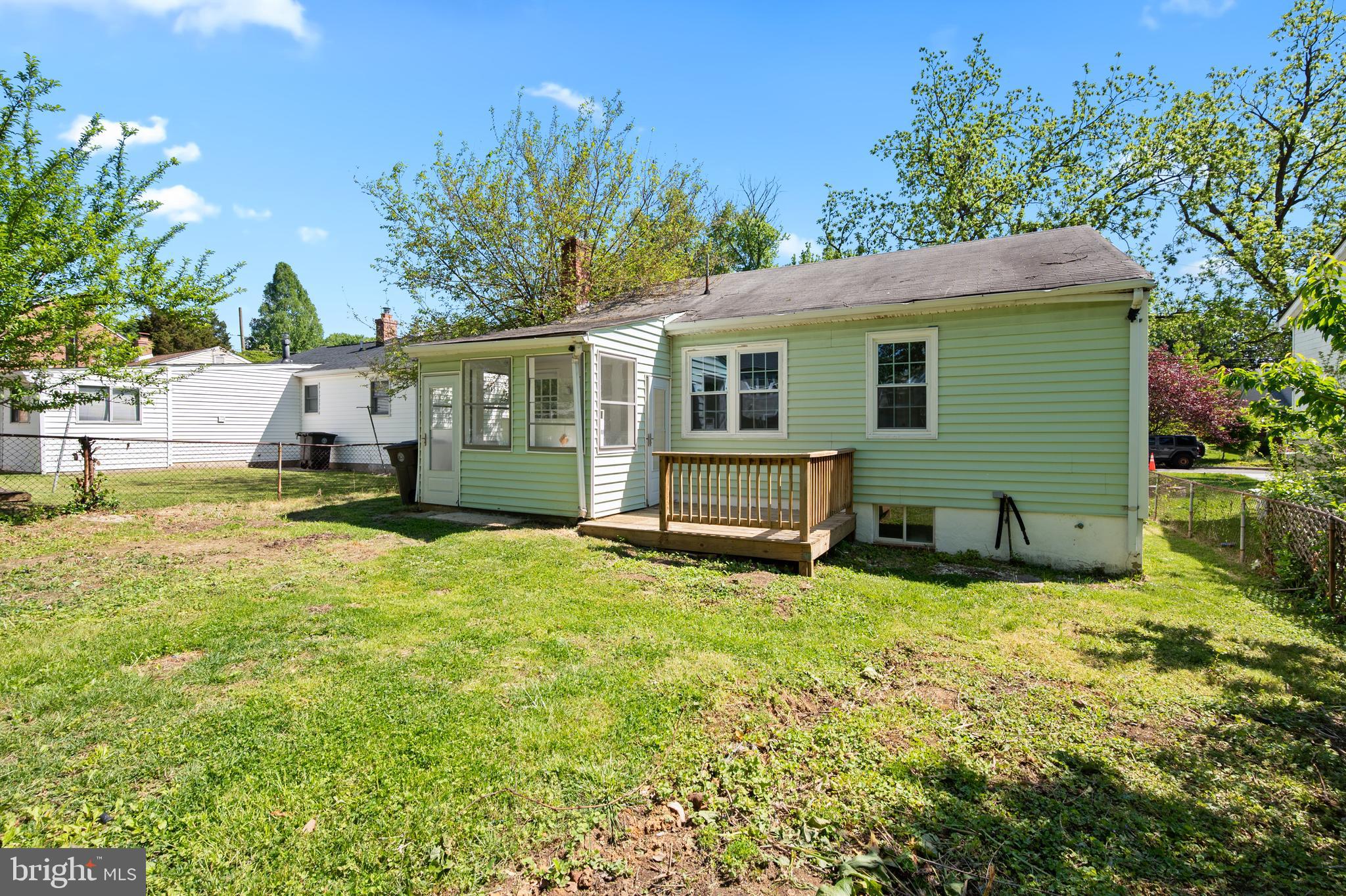 HYATTSVILLE - Residential