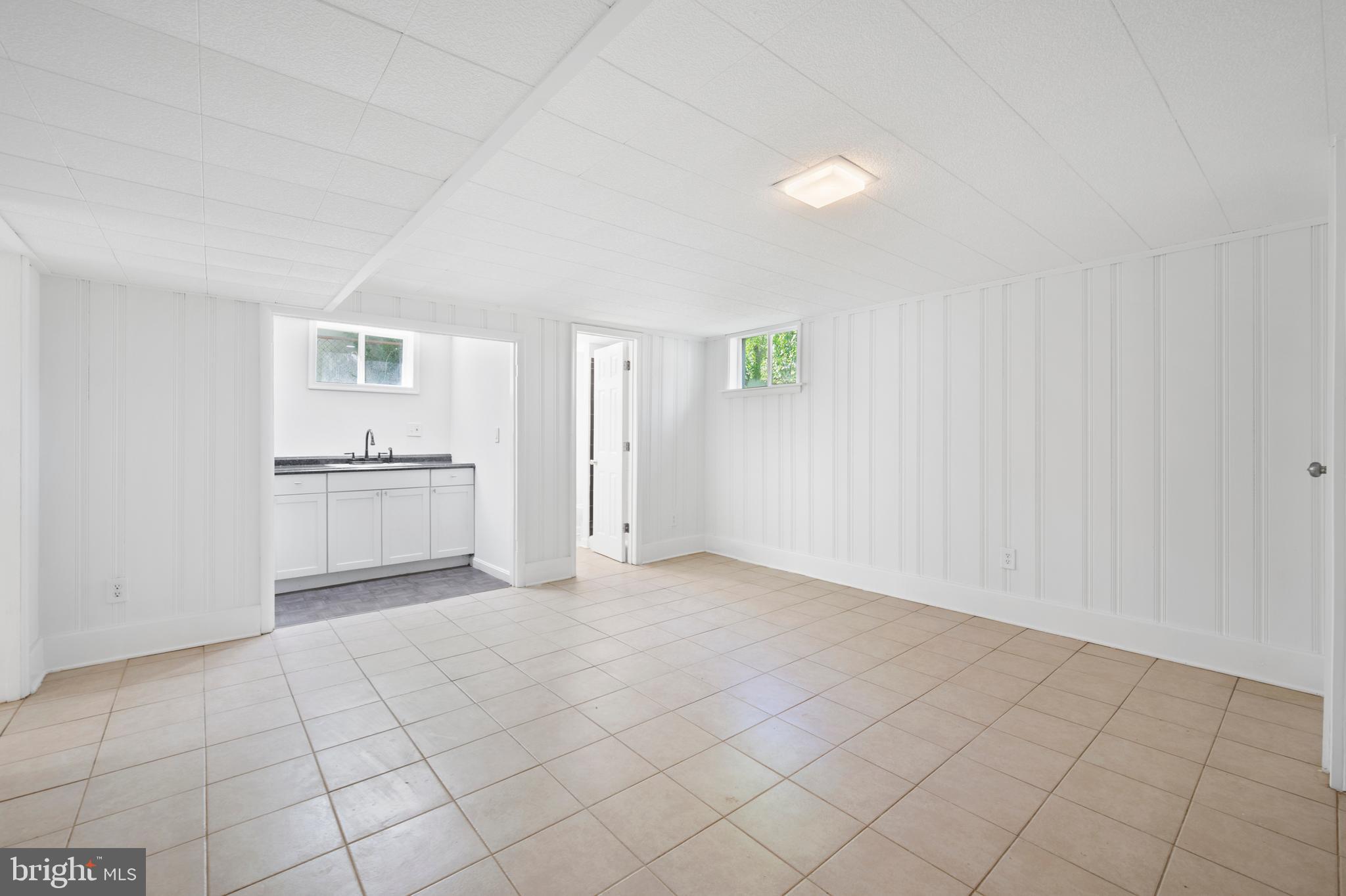 HYATTSVILLE - Residential