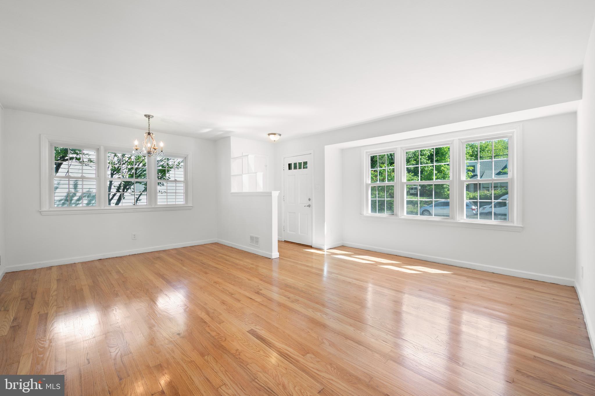 HYATTSVILLE - Residential