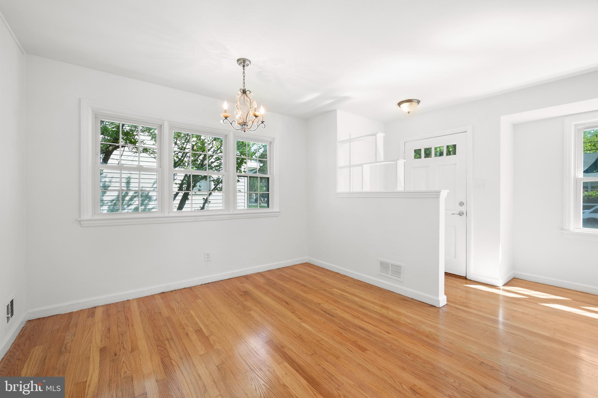 HYATTSVILLE - Residential