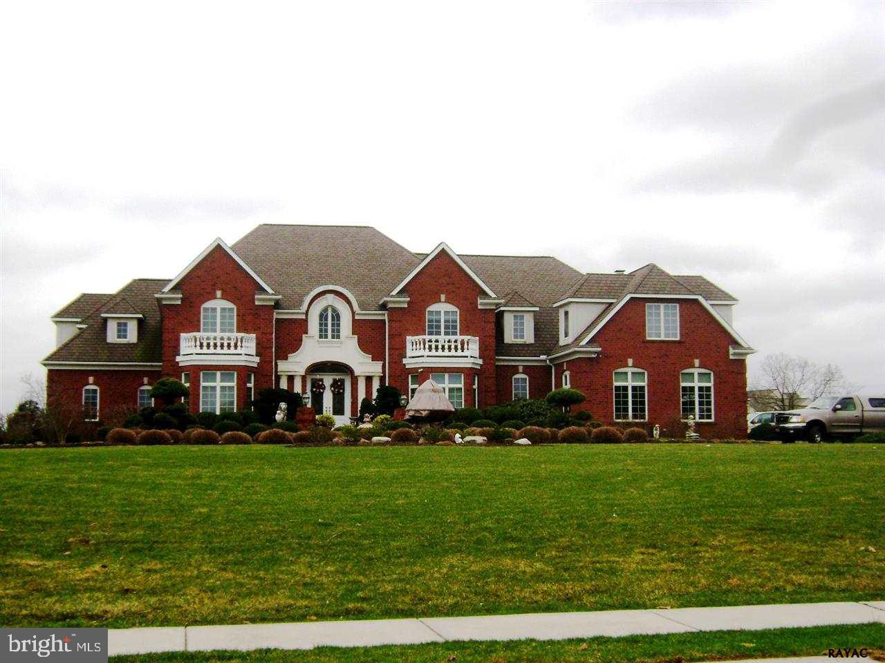 MACGREGOR DOWNS - Residential
