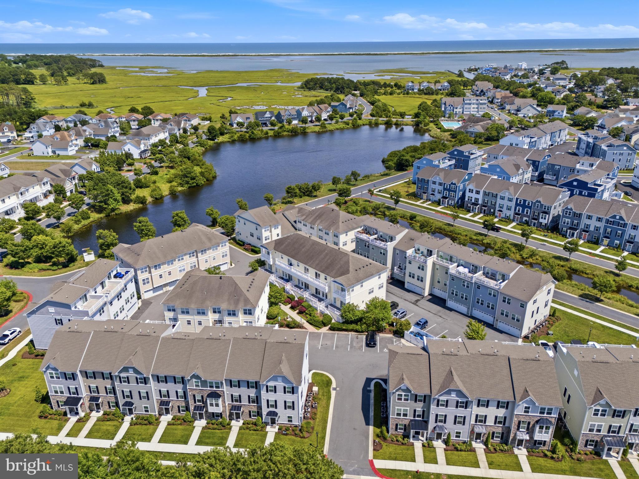 BAYSIDE - Residential