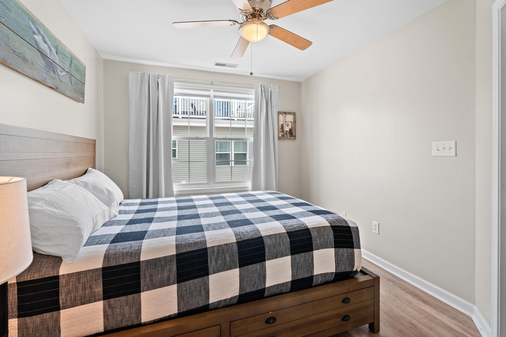 BAYSIDE - Residential