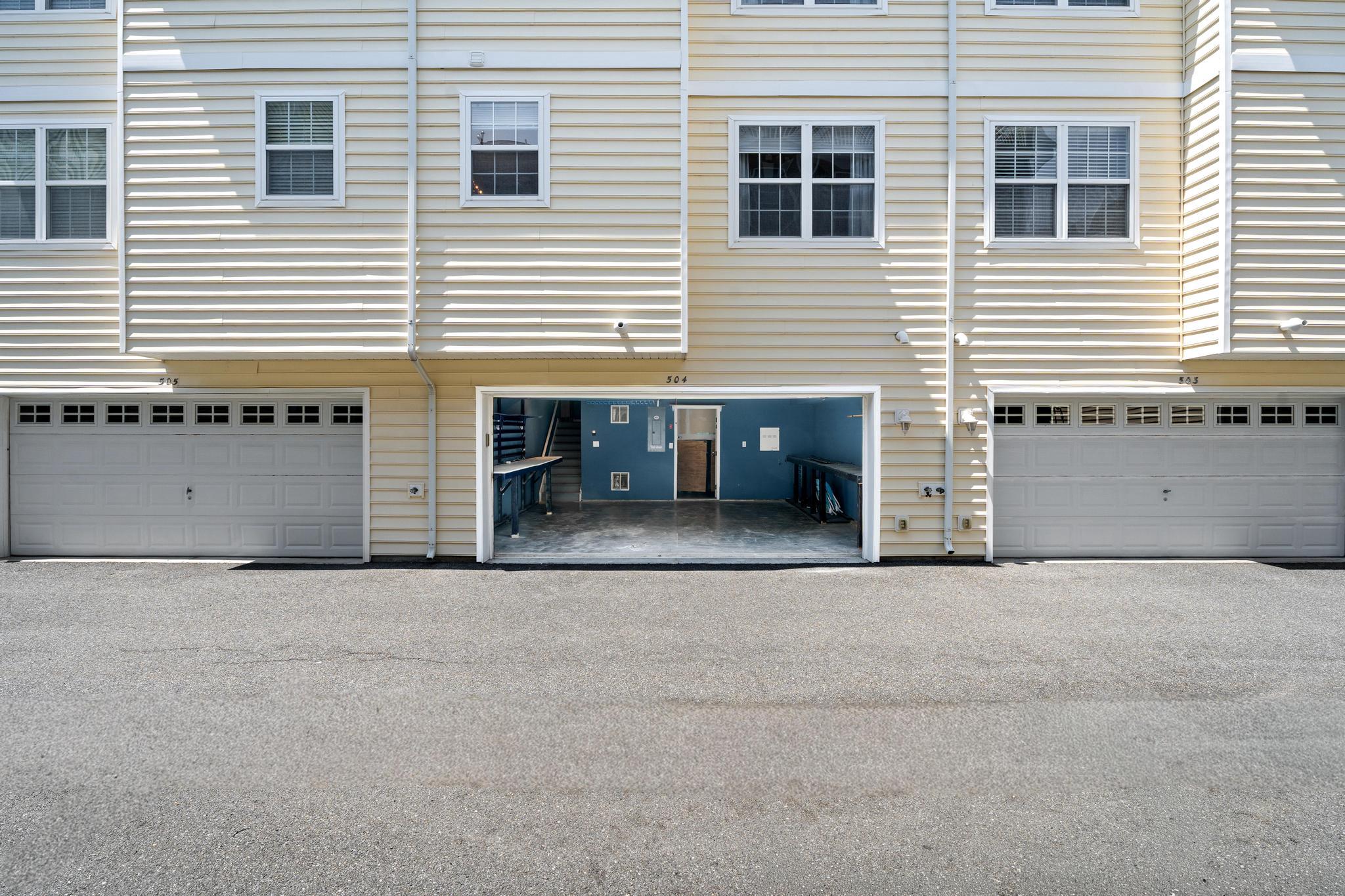BAYSIDE - Residential