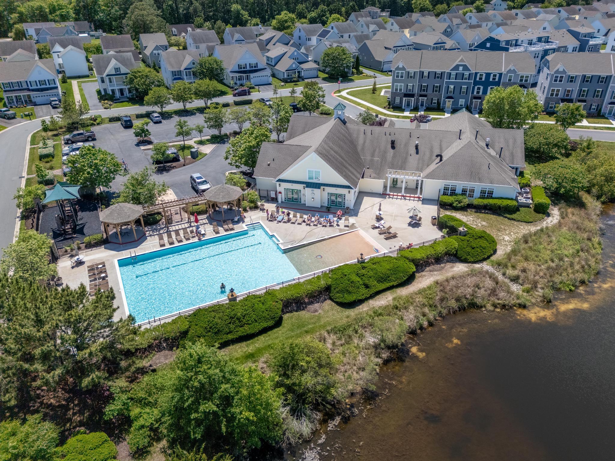 BAYSIDE - Residential