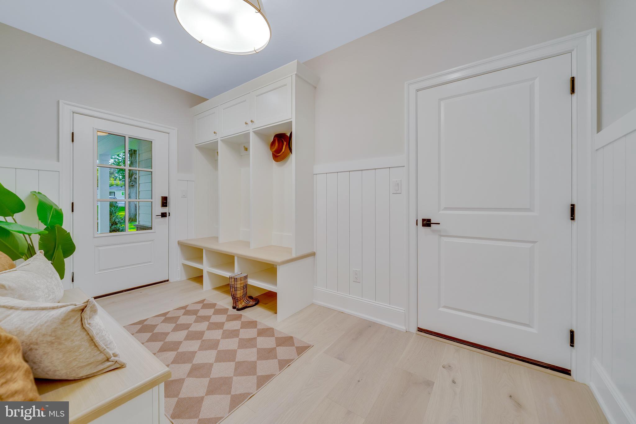 GLENHARDIE - Residential